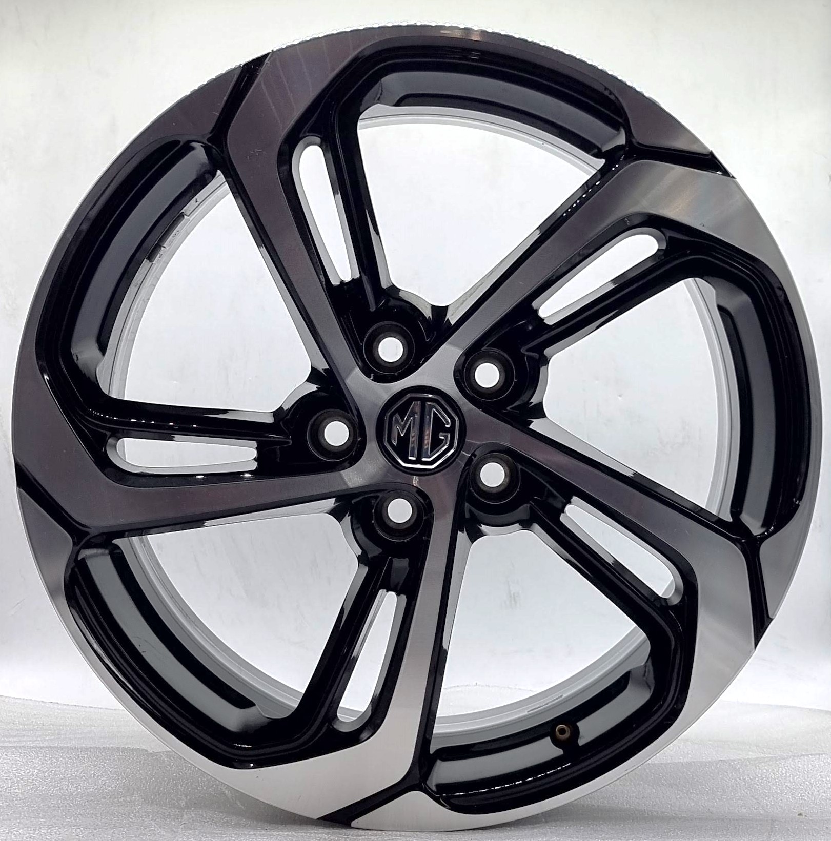 Mg 5 - 10949788 18"