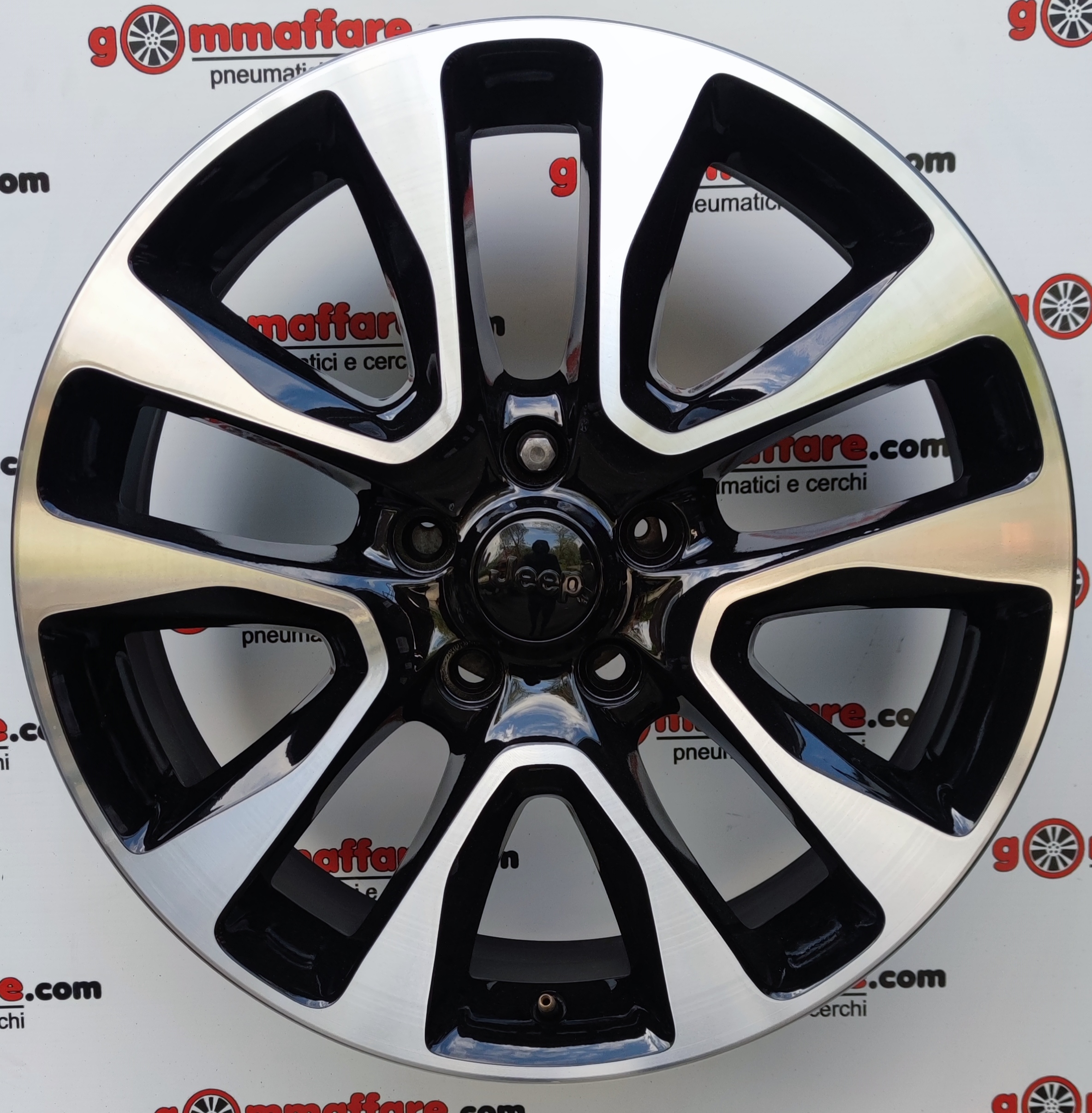 Jeep Mopar GRAND CHEROKEE - 5XL06TRMAA 20"