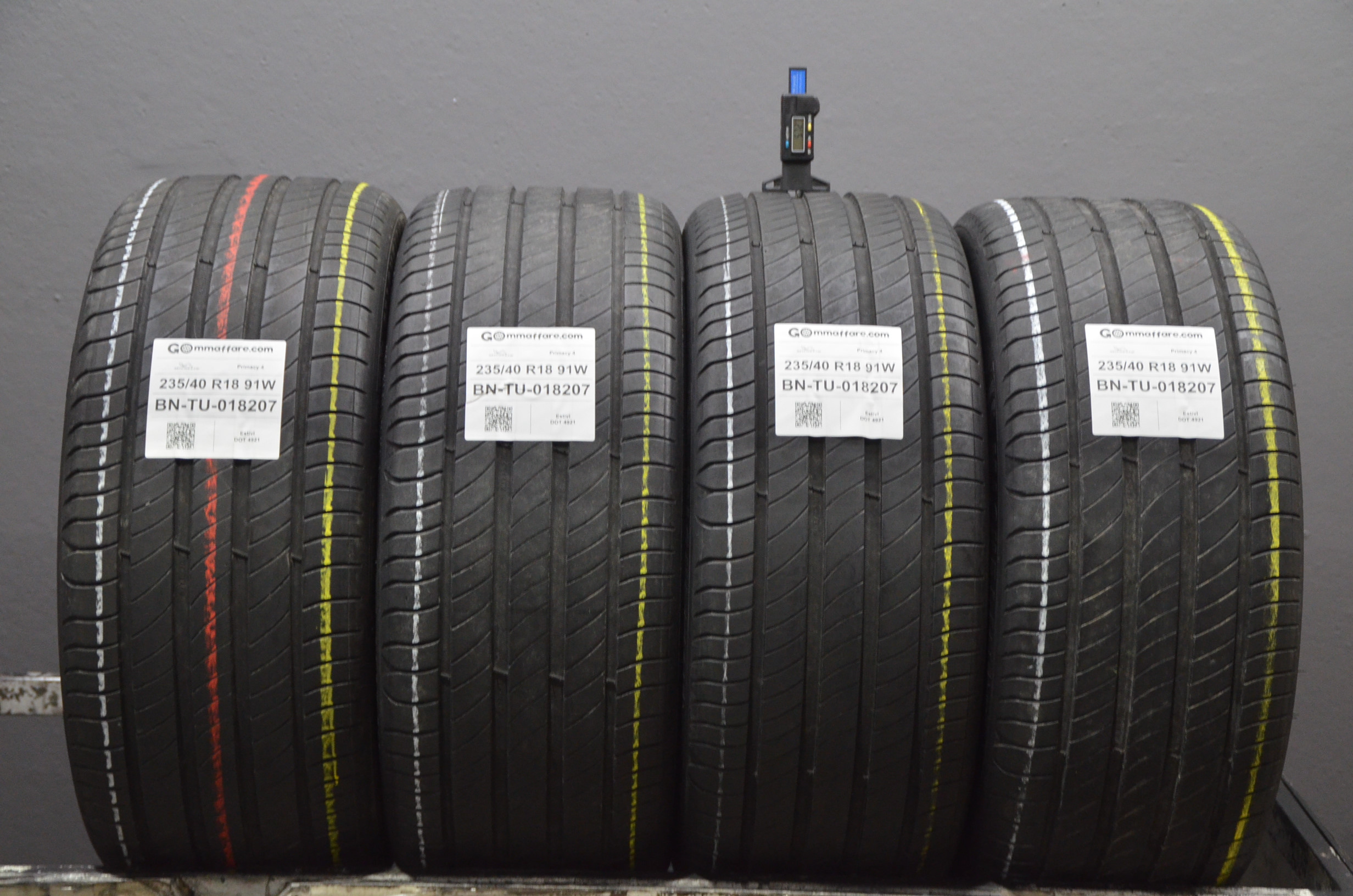 Michelin Primacy 4 235/40 R18
