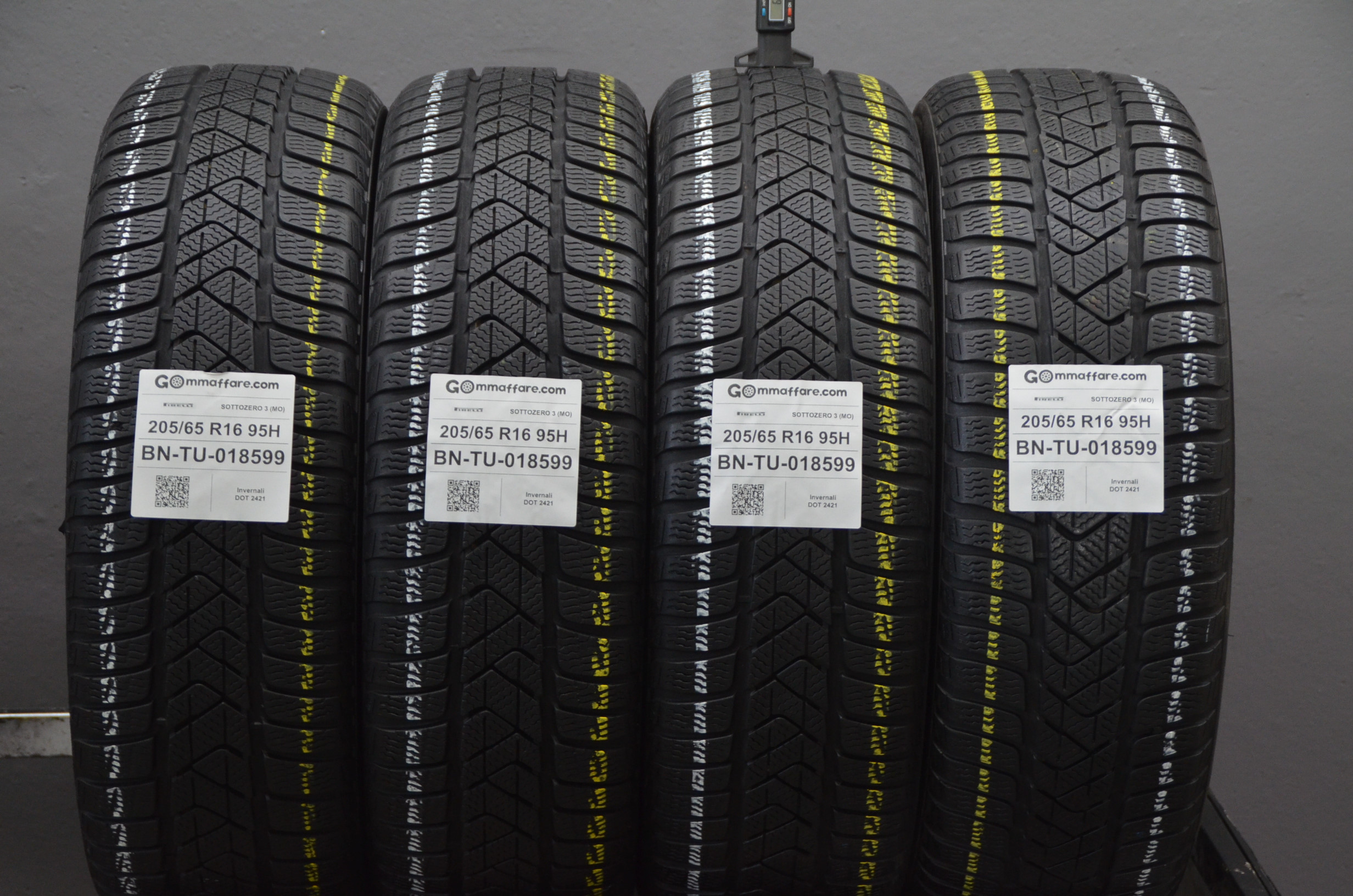 Pirelli SOTTOZERO 3 (MO) 205/65 R16