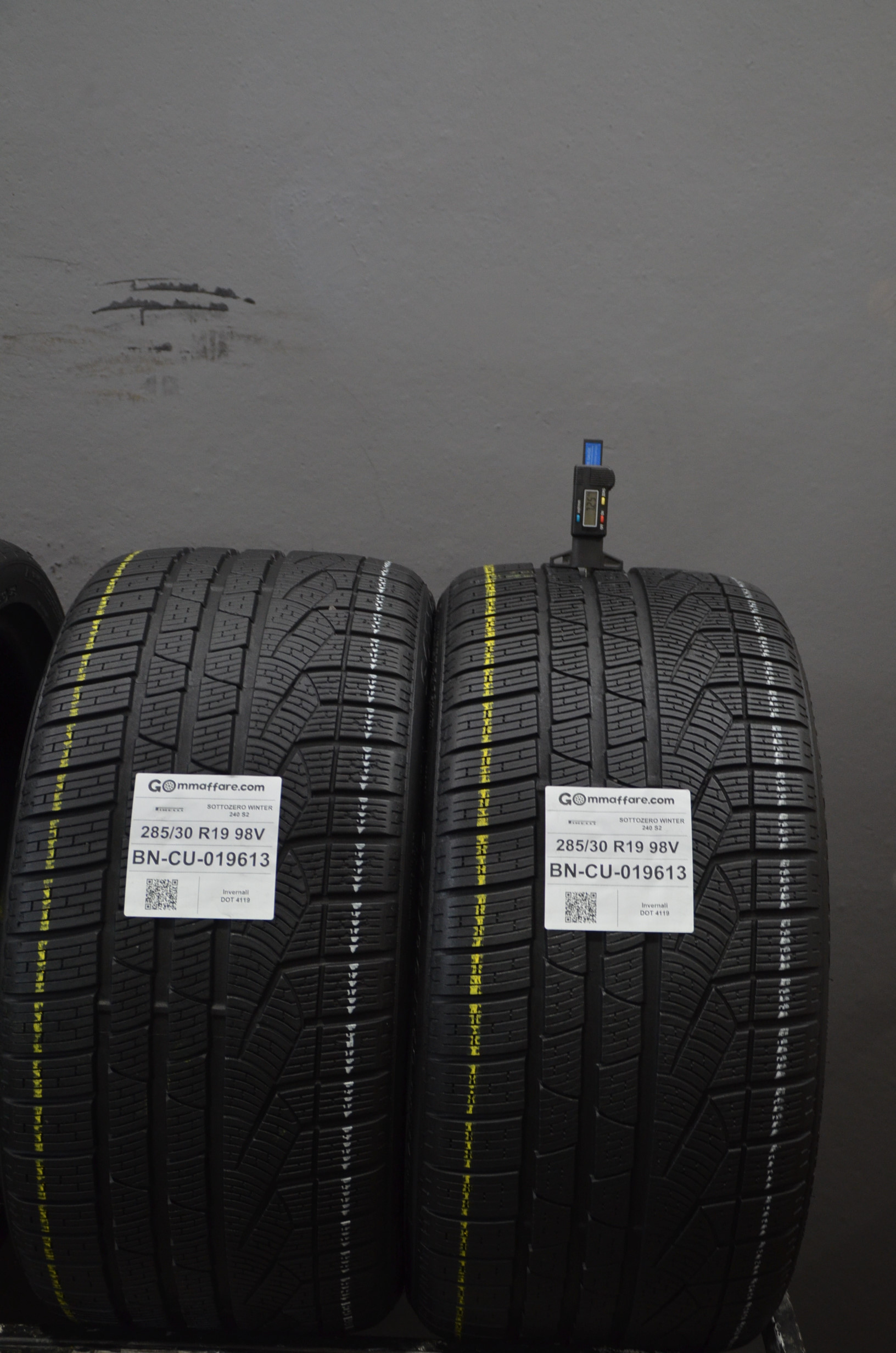 Pirelli SOTTOZERO WINTER 240 S2 285/30 R19