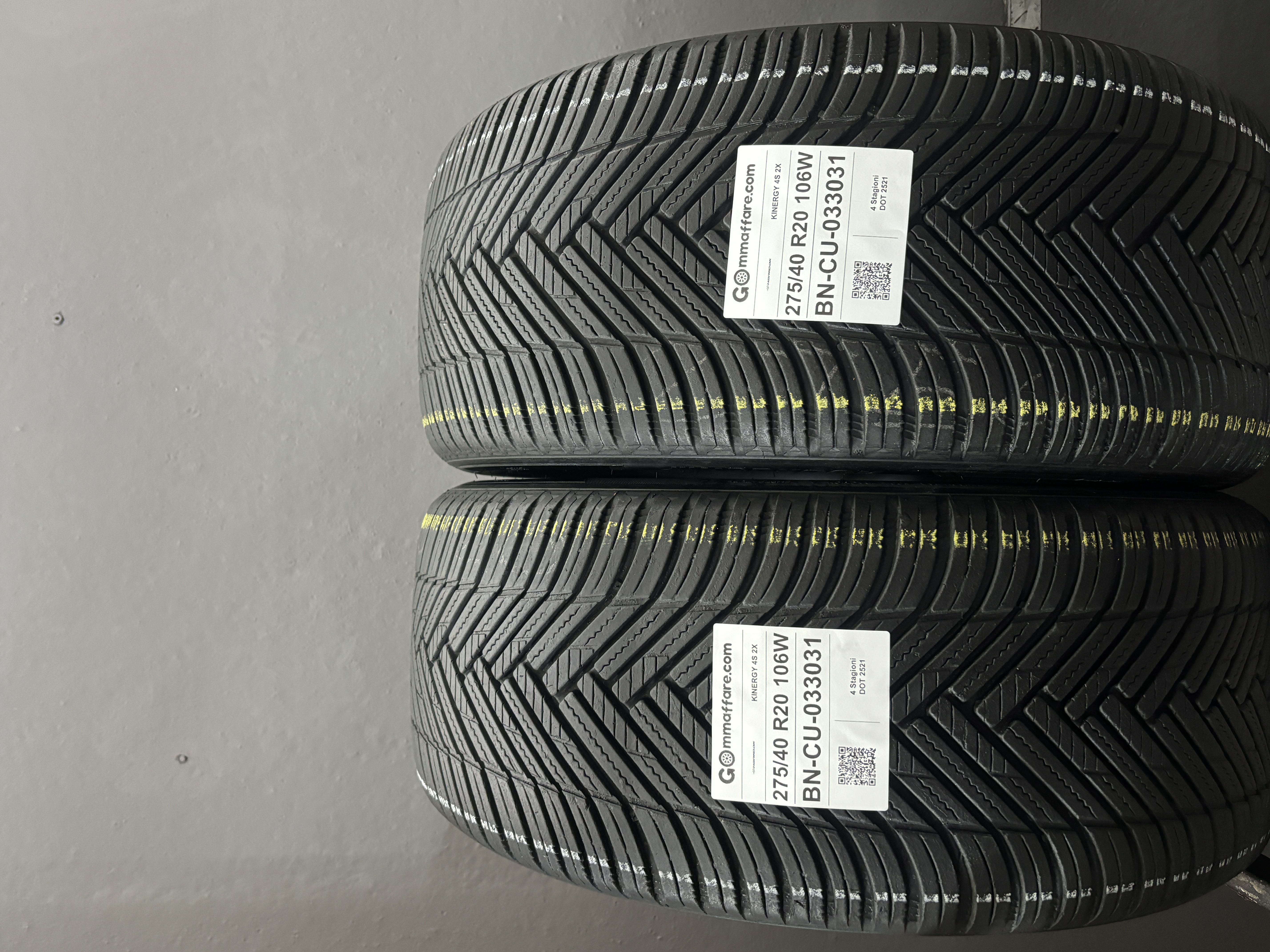 Hankook KINERGY 4S 2X 275/40 R20