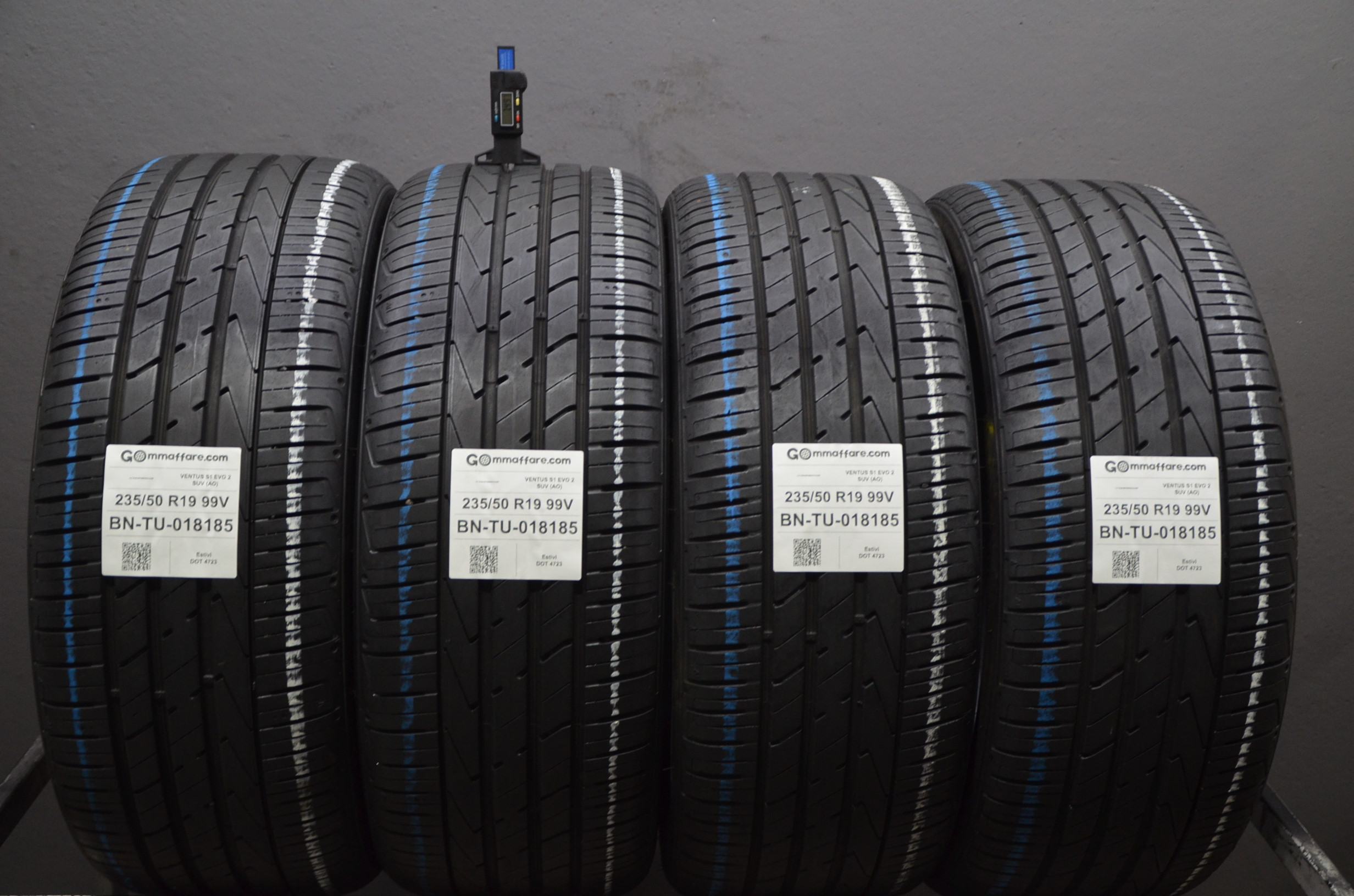 Hankook VENTUS S1 EVO 2 SUV (AO) 235/50 R19