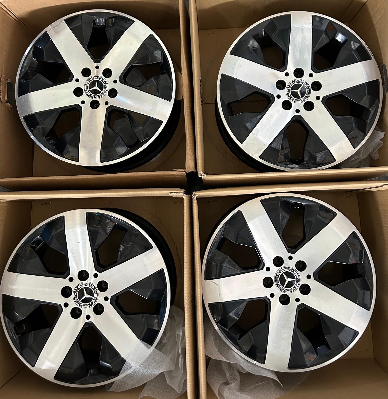Mercedes Benz GLA GLB 2024 - A2474012800