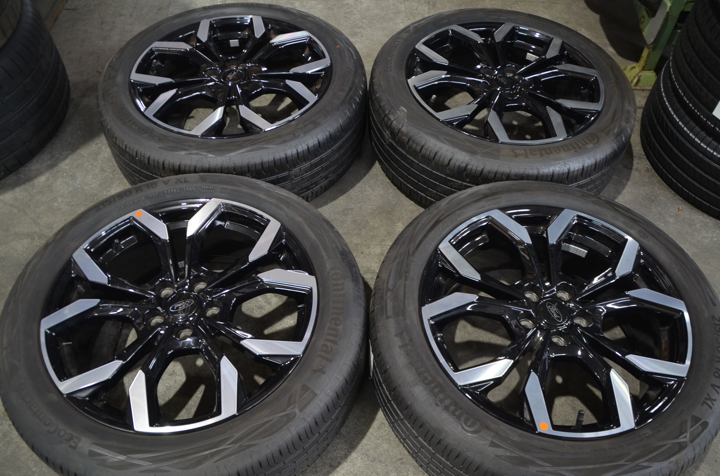 Ford PUMA new 2023 - L1TCR1A - L1TCH1A (KIT COMPLETO) 18"