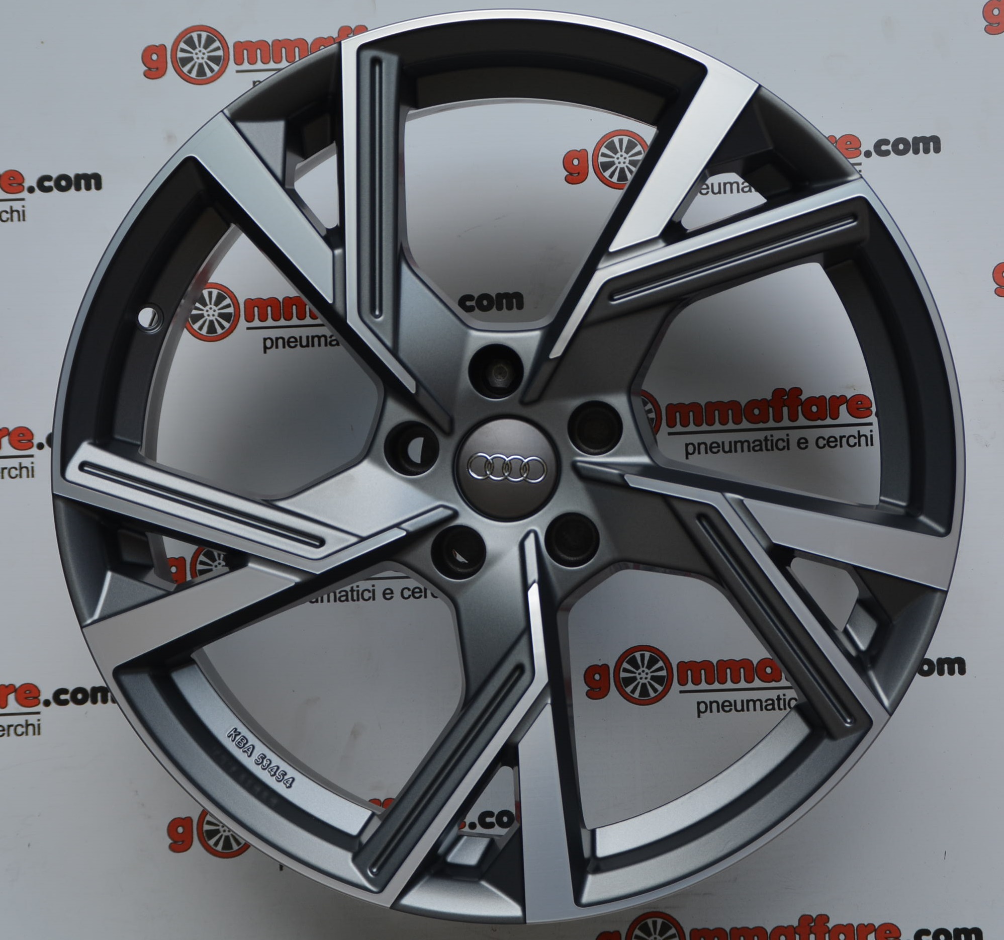 Gmp Angel 19"