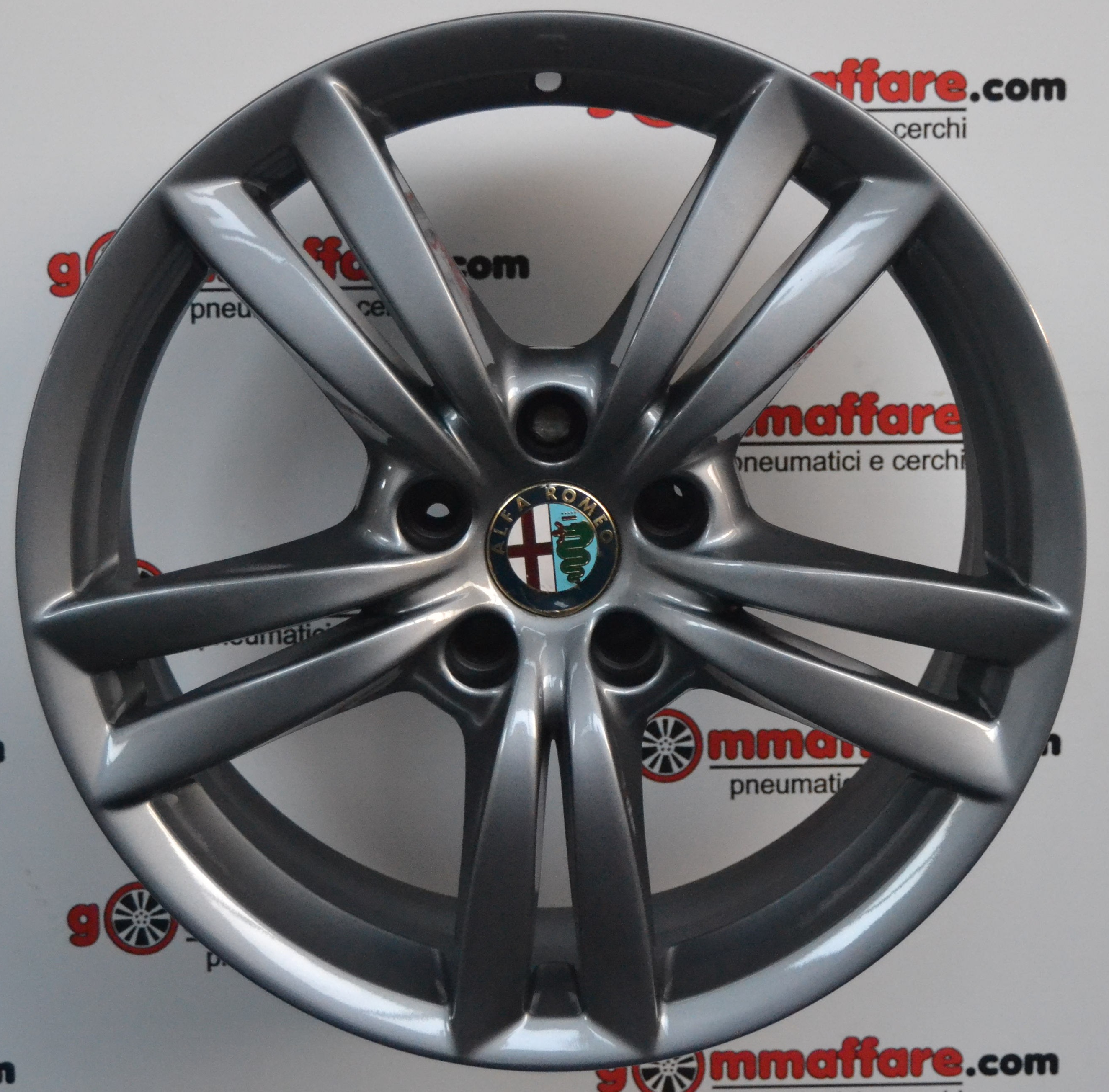 Alfa Romeo GIULIETTA 159 BRERA SPIDER - 156081119 - 156102135 17"