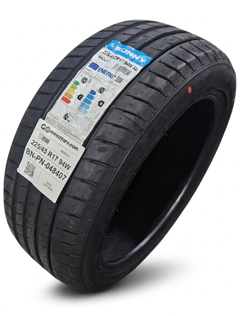 Sunny NA305 XL 225/45 R17