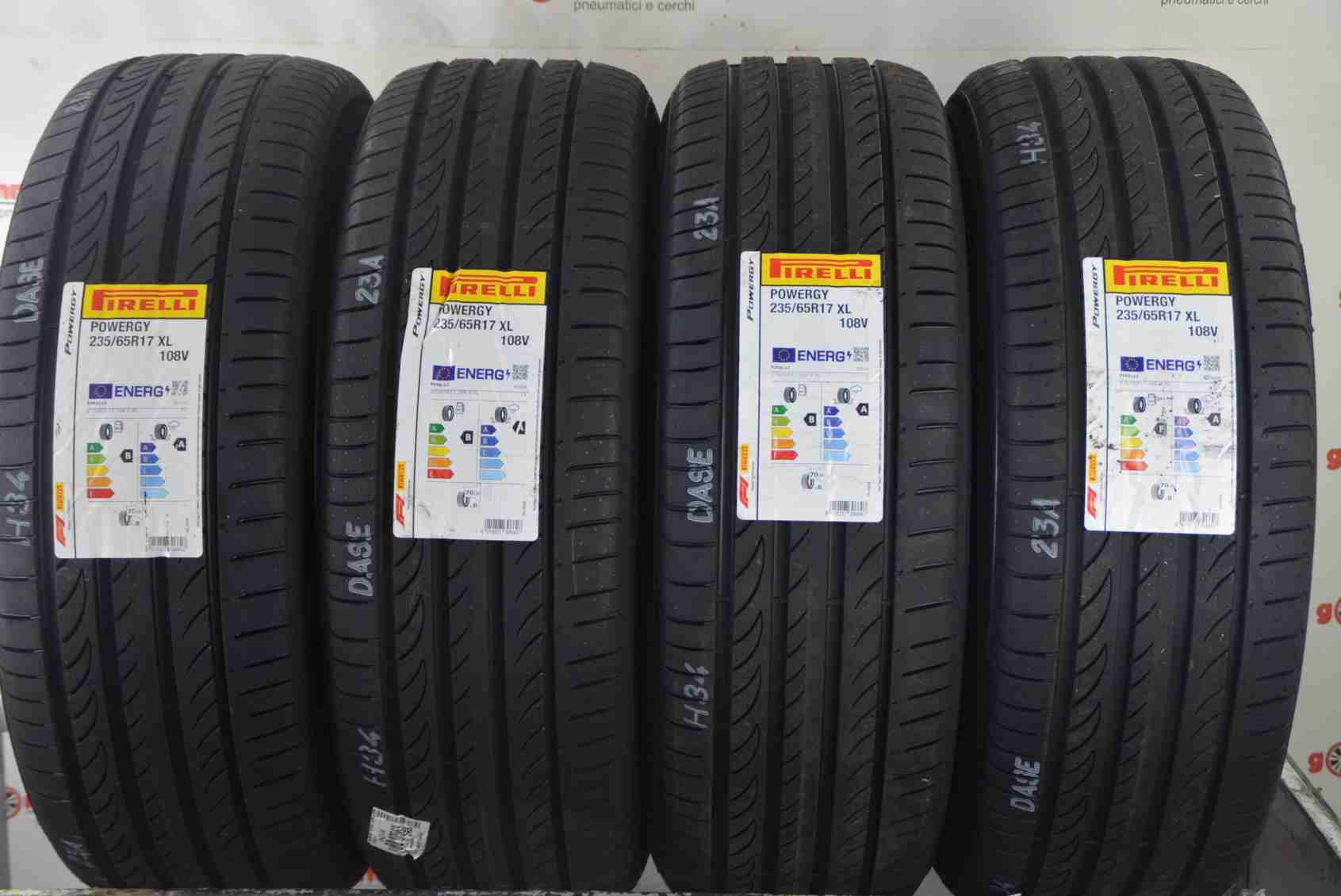 Pirelli Powergy XL 235/65 R17