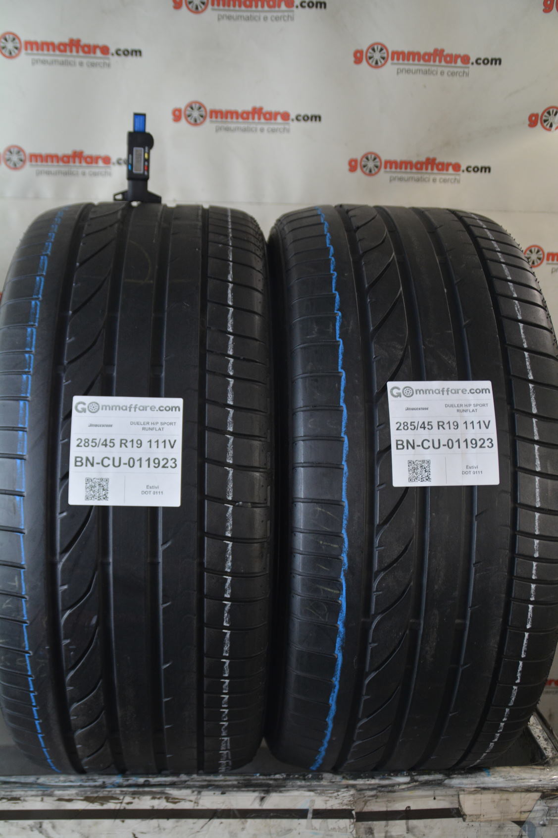 Bridgestone DUELER H/P SPORT RUNFLAT 285/45 R19