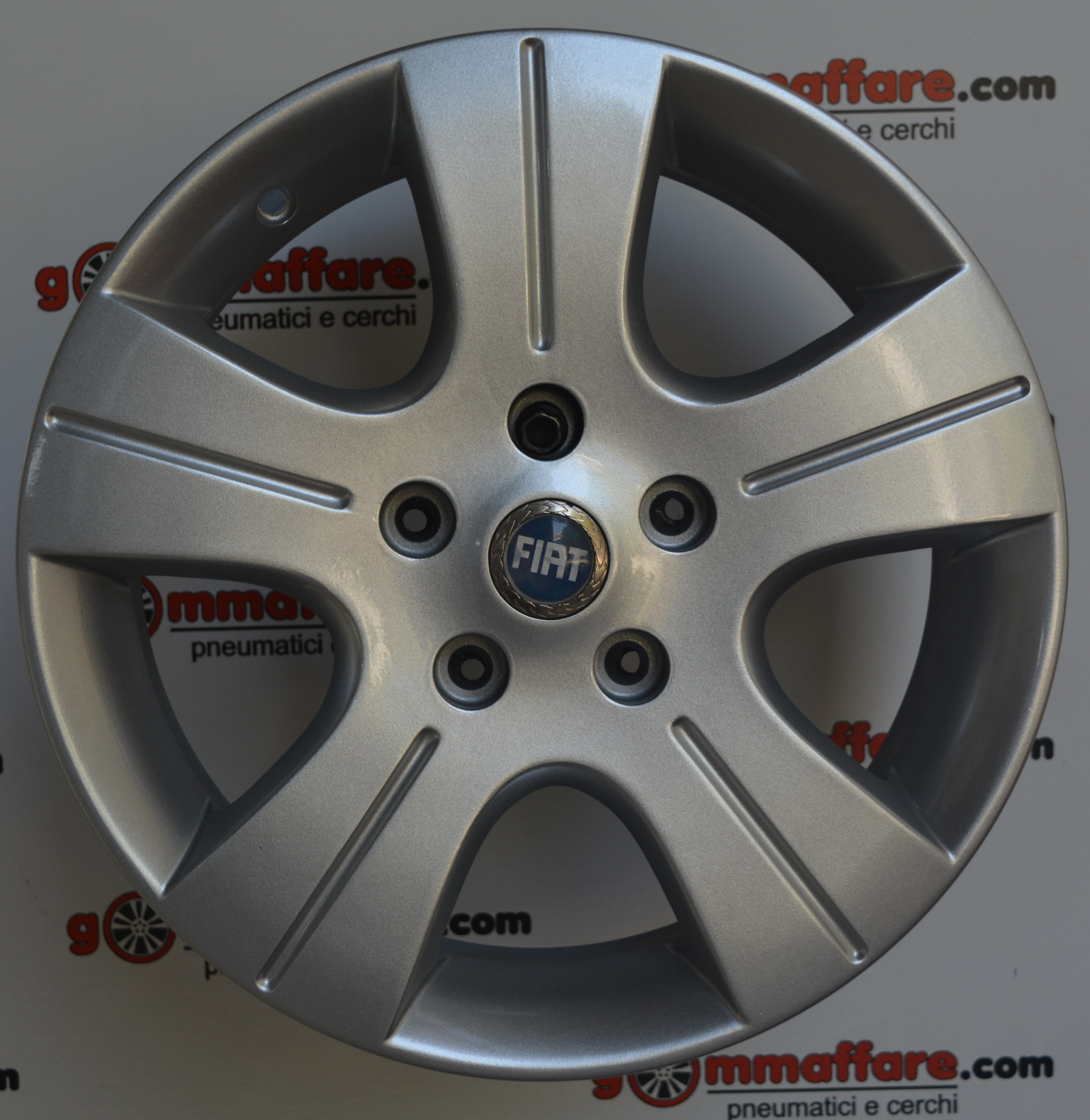 Fiat SEDICI MAZDA HYUNDAI SUZUKI