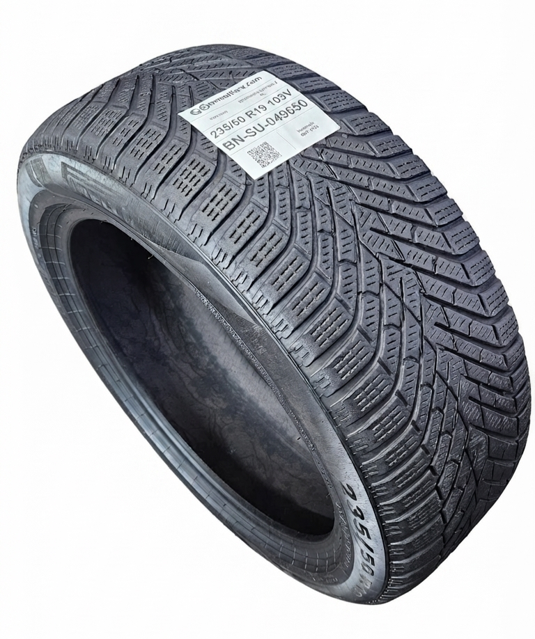 Pirelli SCORPION WINTER 2 XL 235/50 R19