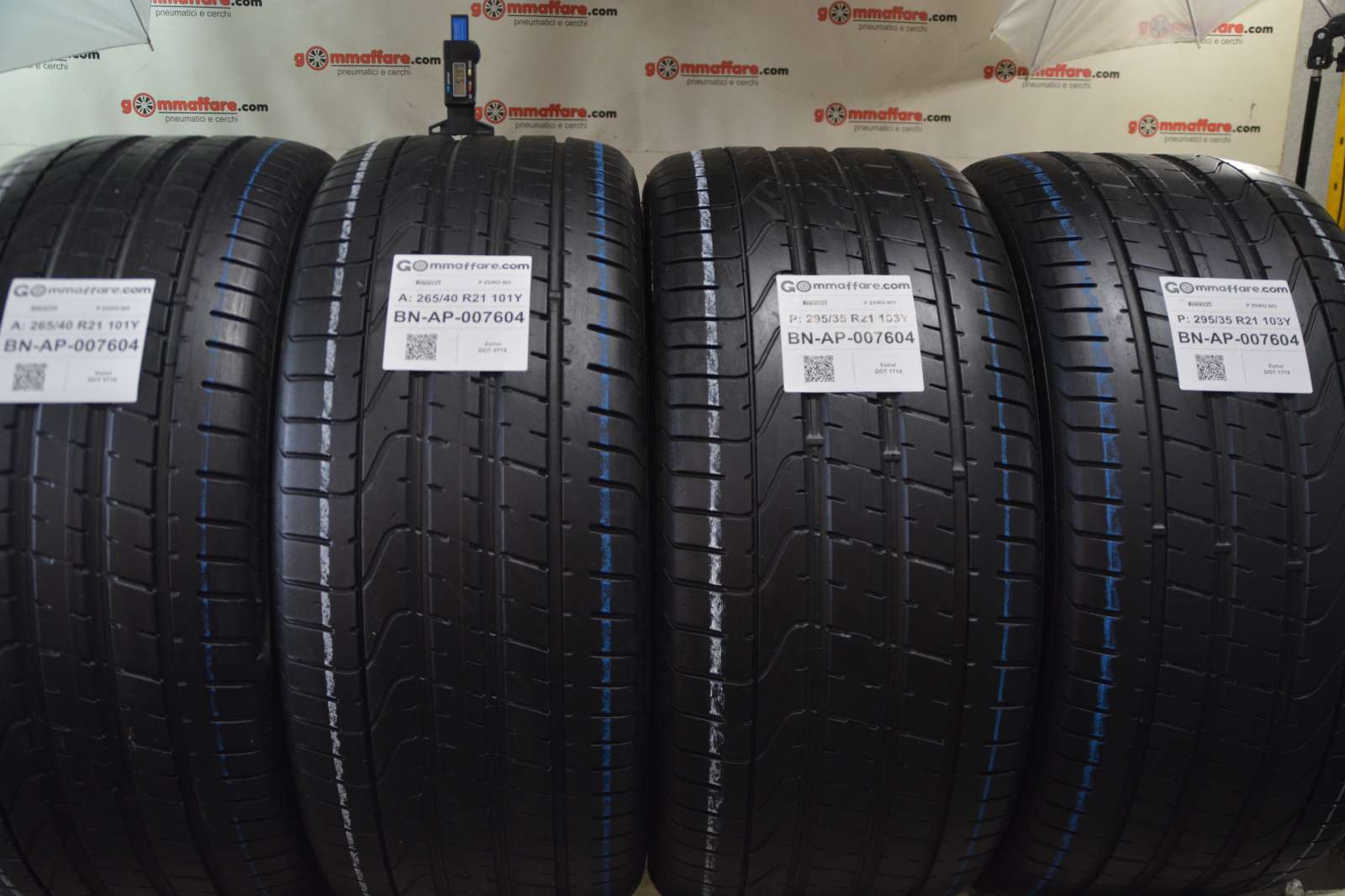 Pirelli P ZERO NO 265/40 R21