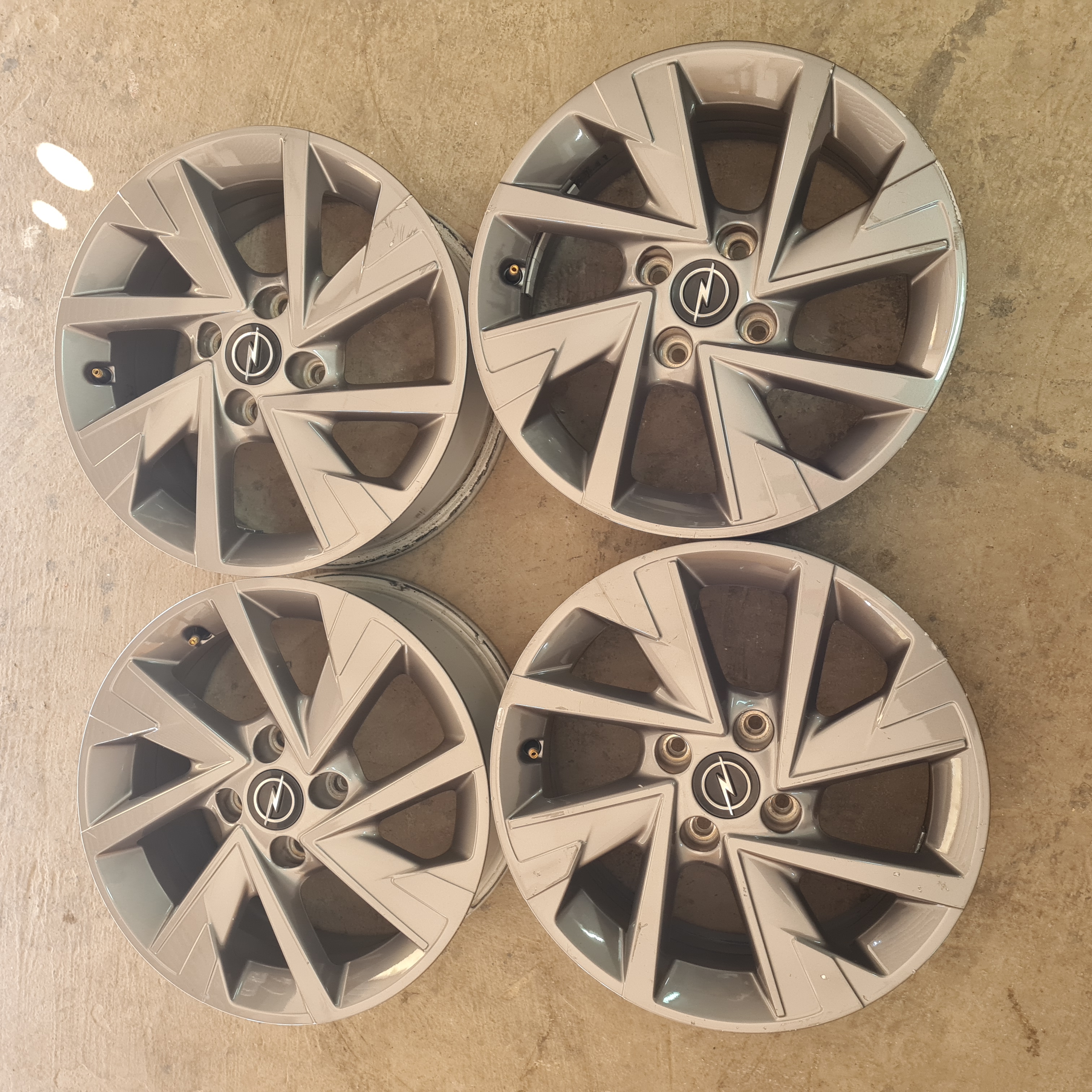 Opel CORSA F 9847228980 16"