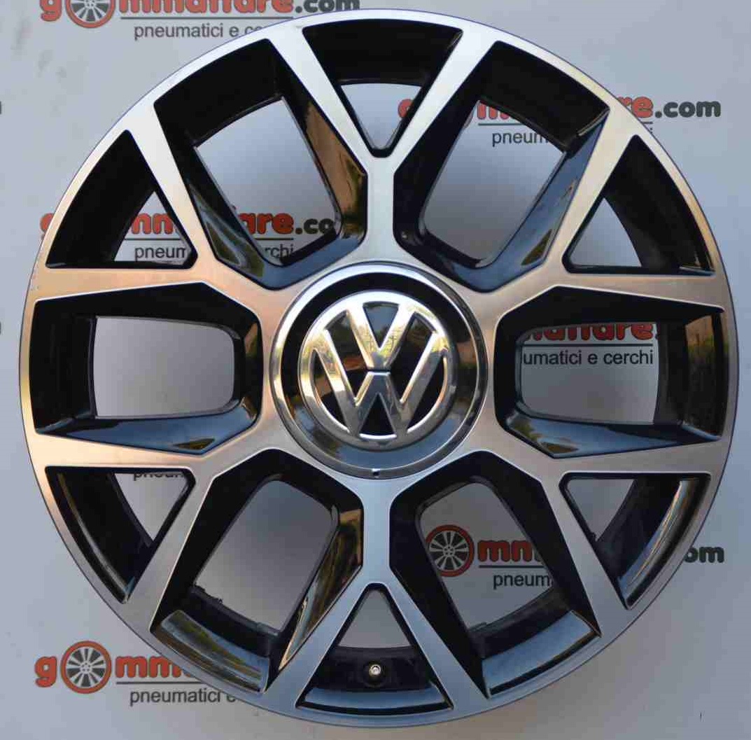 Volkswagen UP 17"