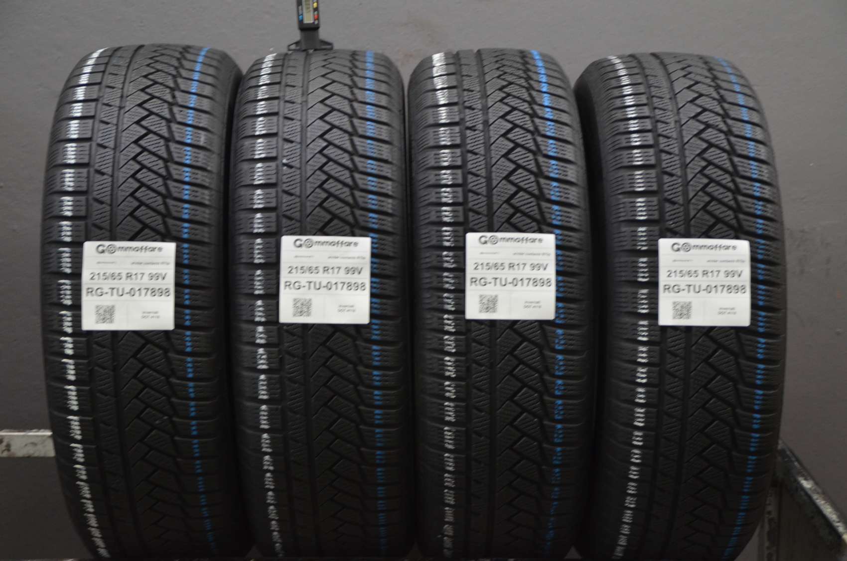 Continental winter contacts 870p 215/65 R17