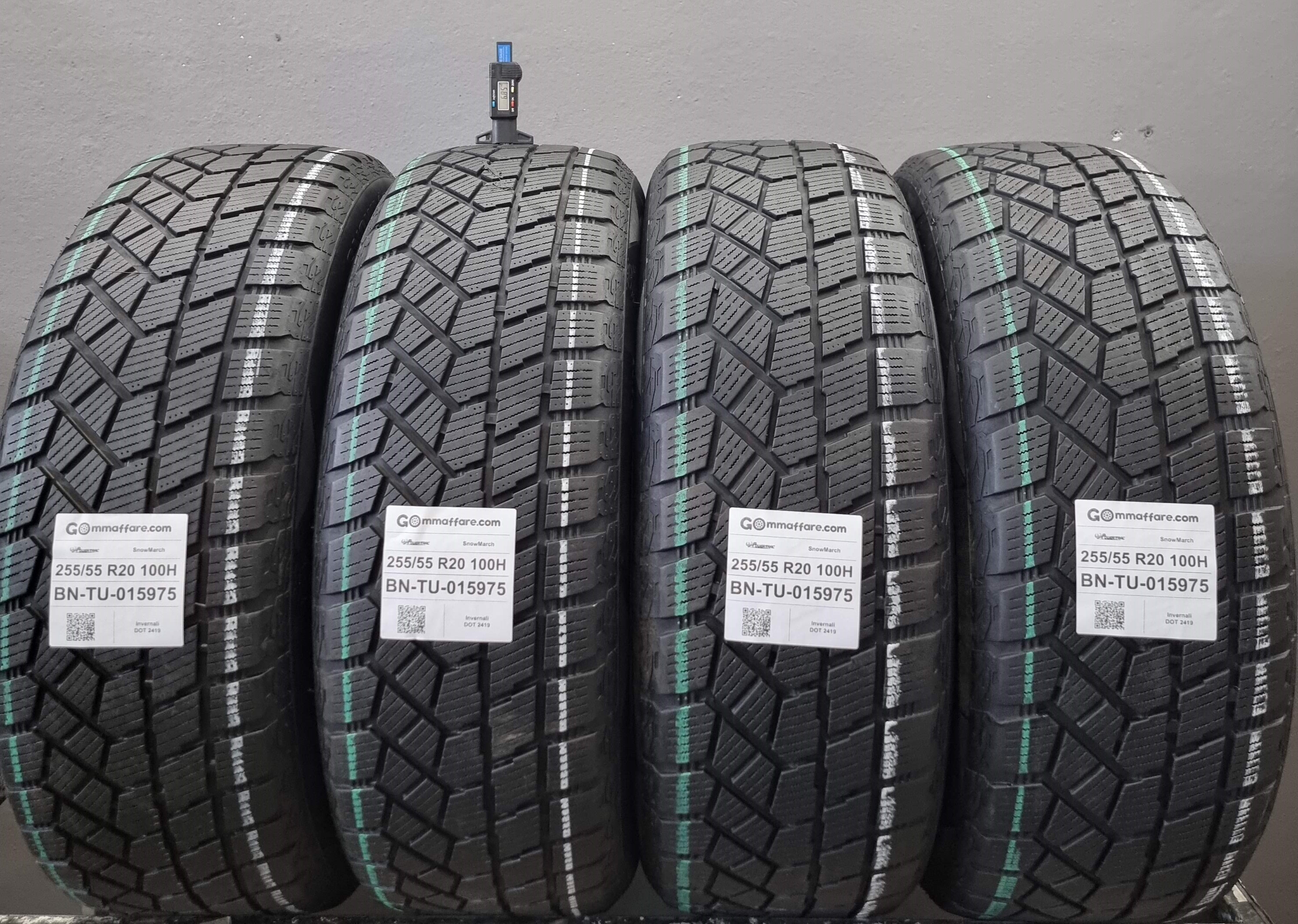 Powertrac SnowMarch 255/55 R20