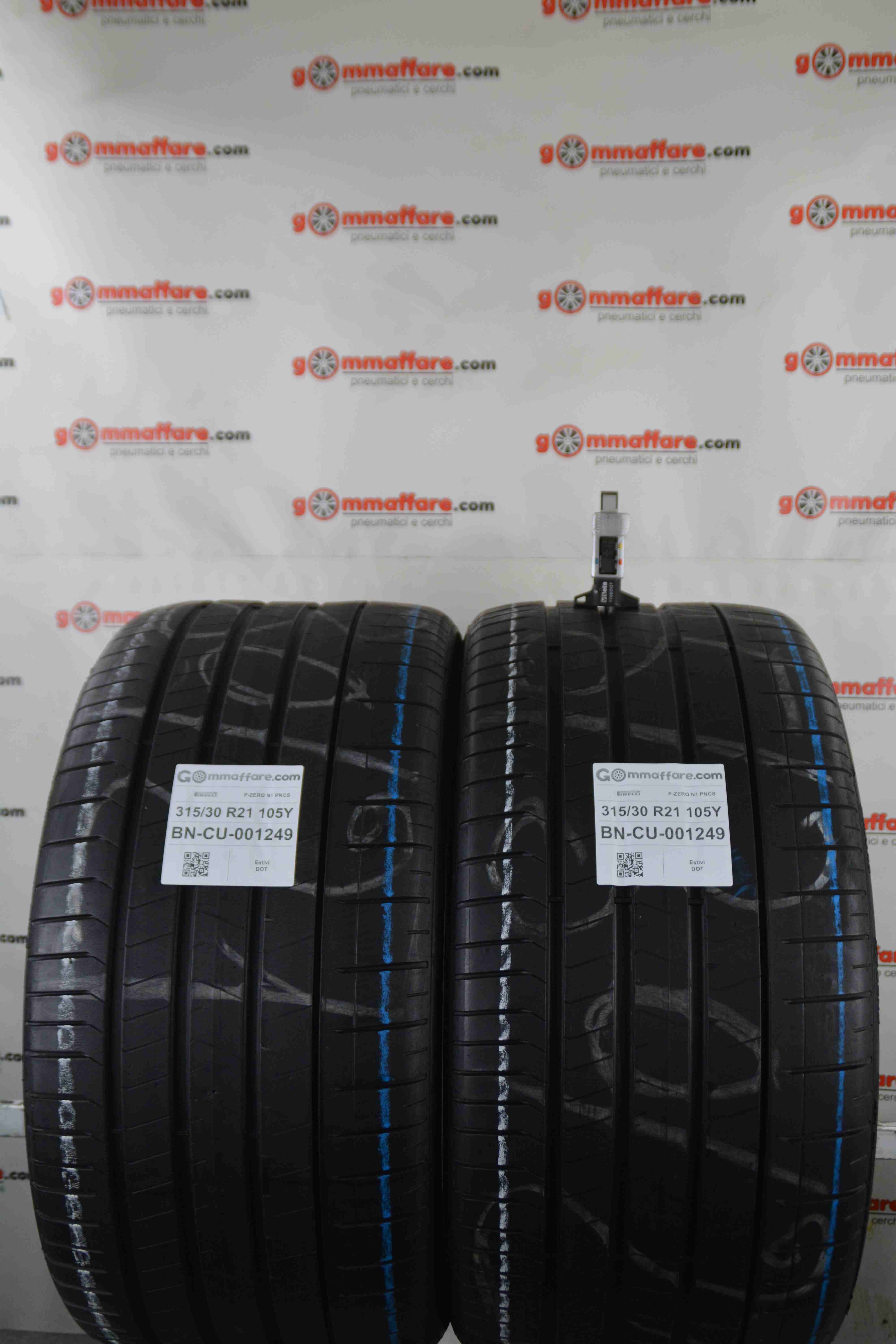 Pirelli P-ZERO  N1 PNCS 315/30 R21