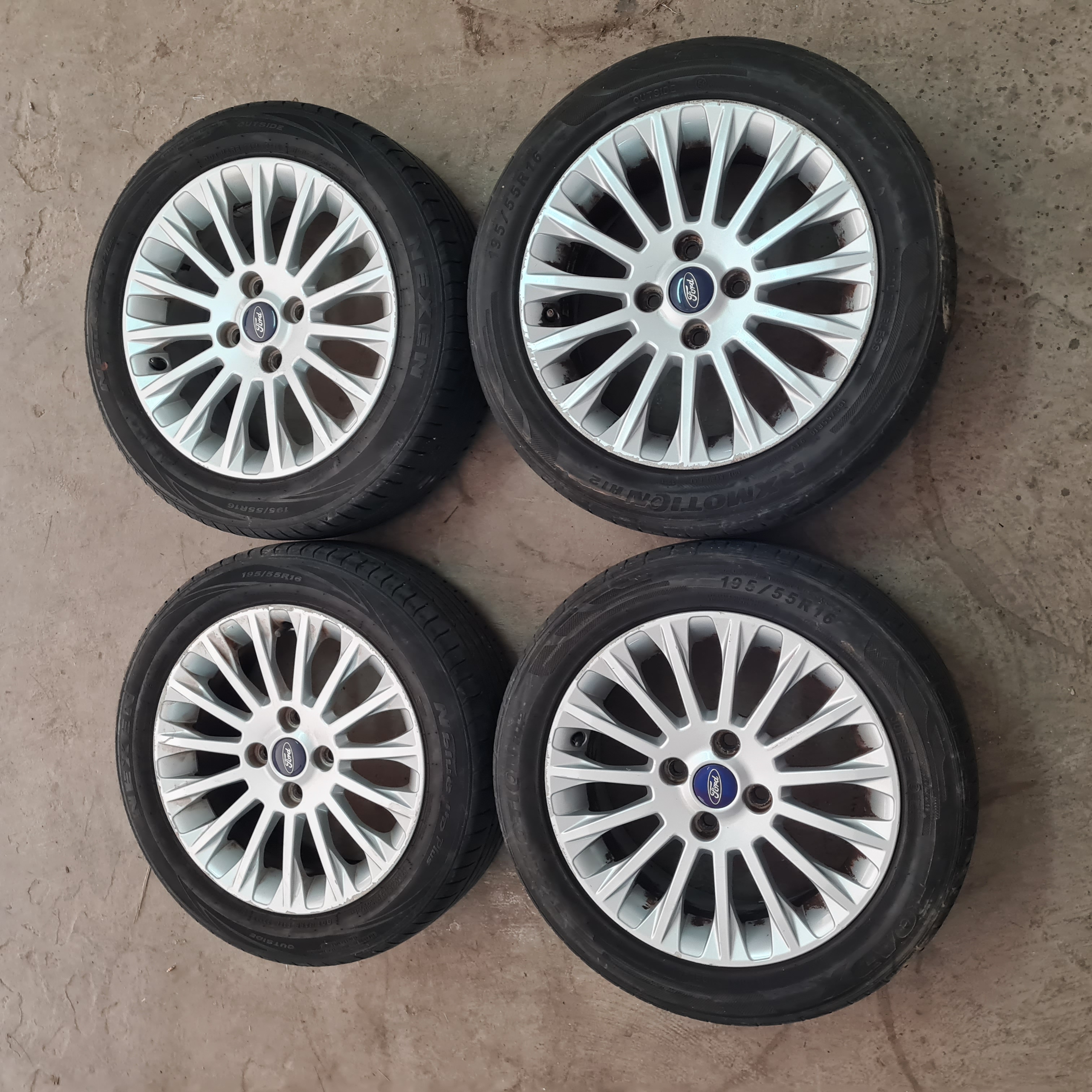 Ford B-MAX