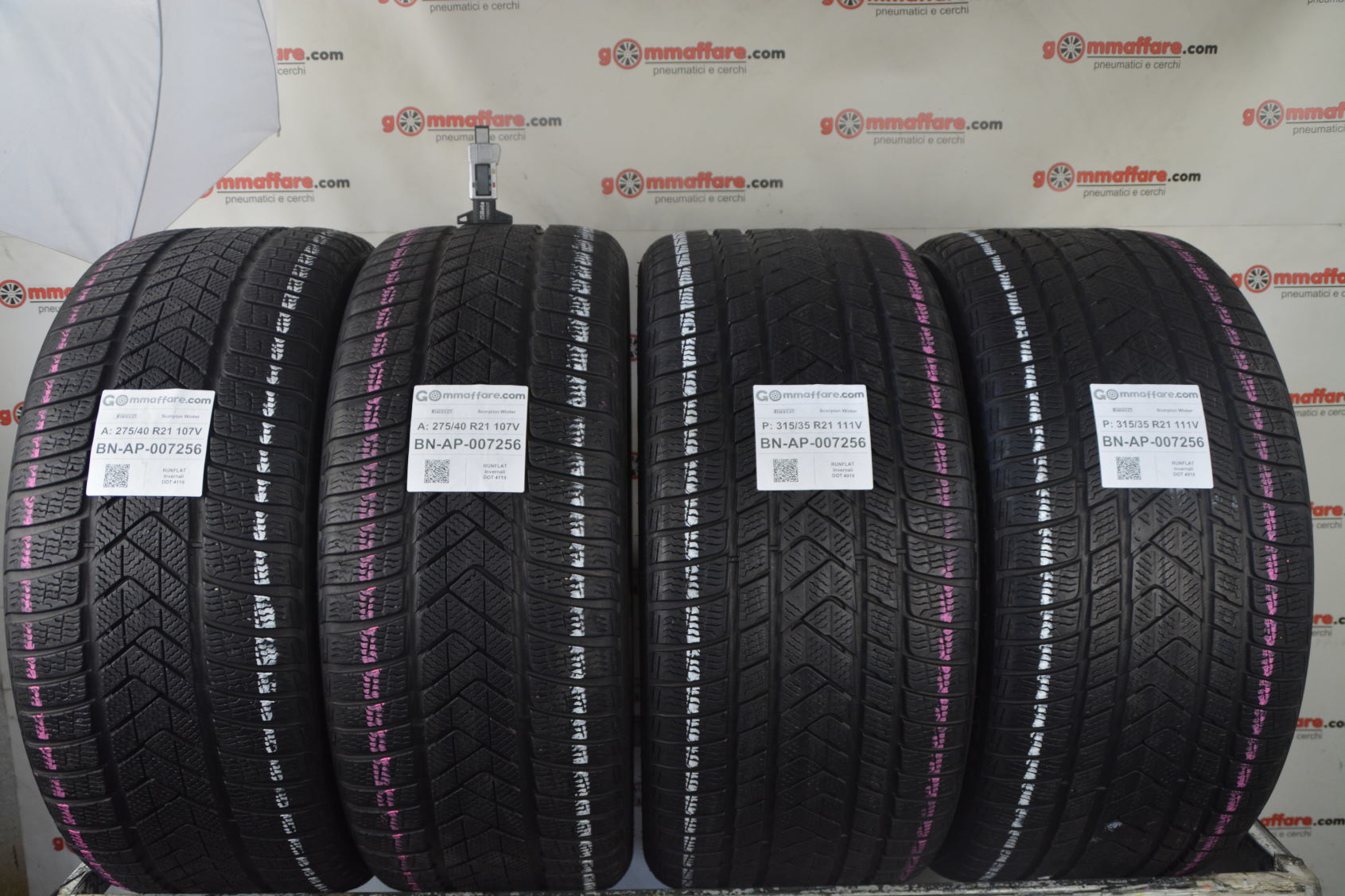 Pirelli SCORPION WINTER RUNFLAT 275/40 R21