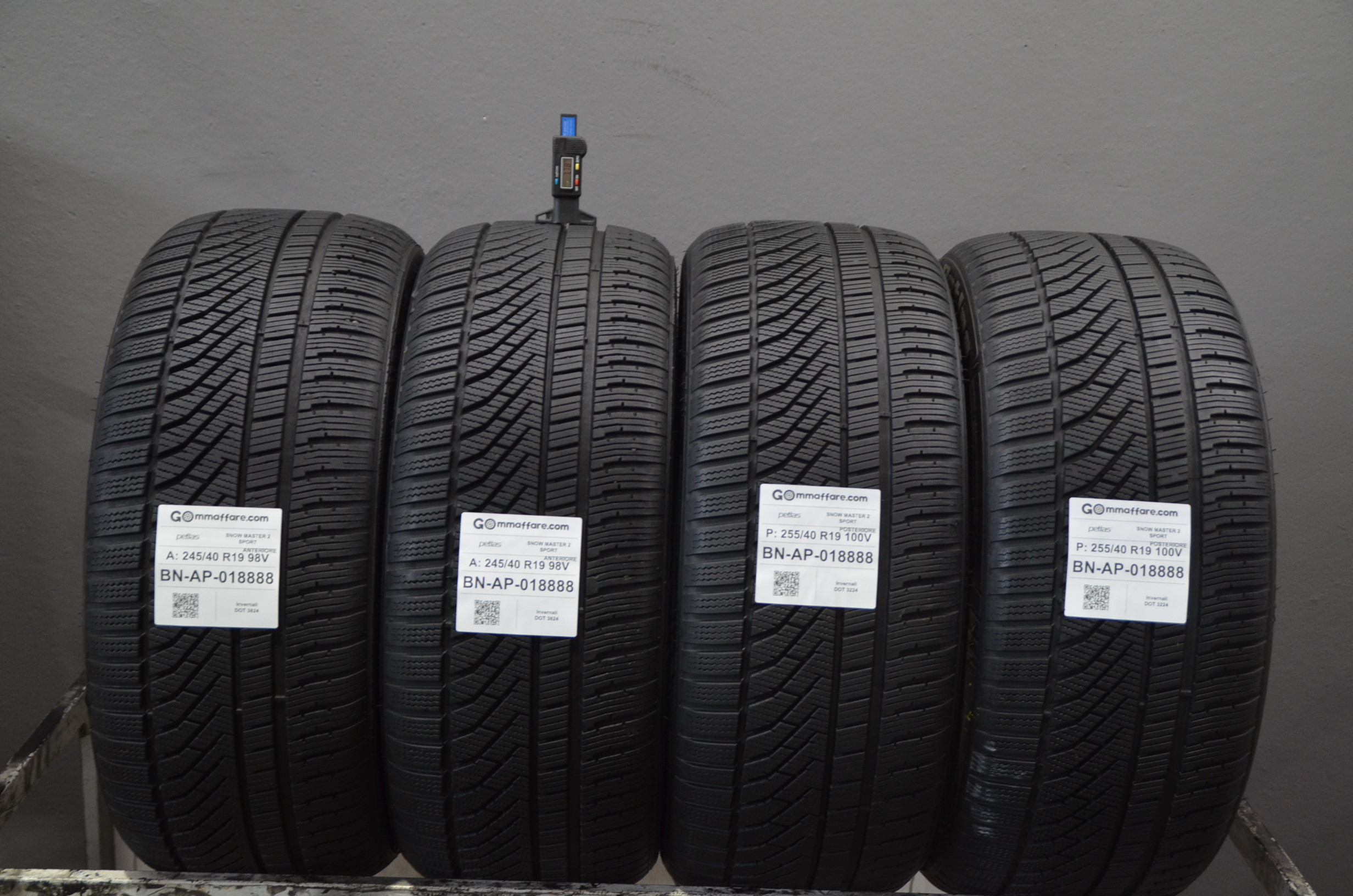 Petlas SNOW MASTER 2 SPORT 245/40 R19