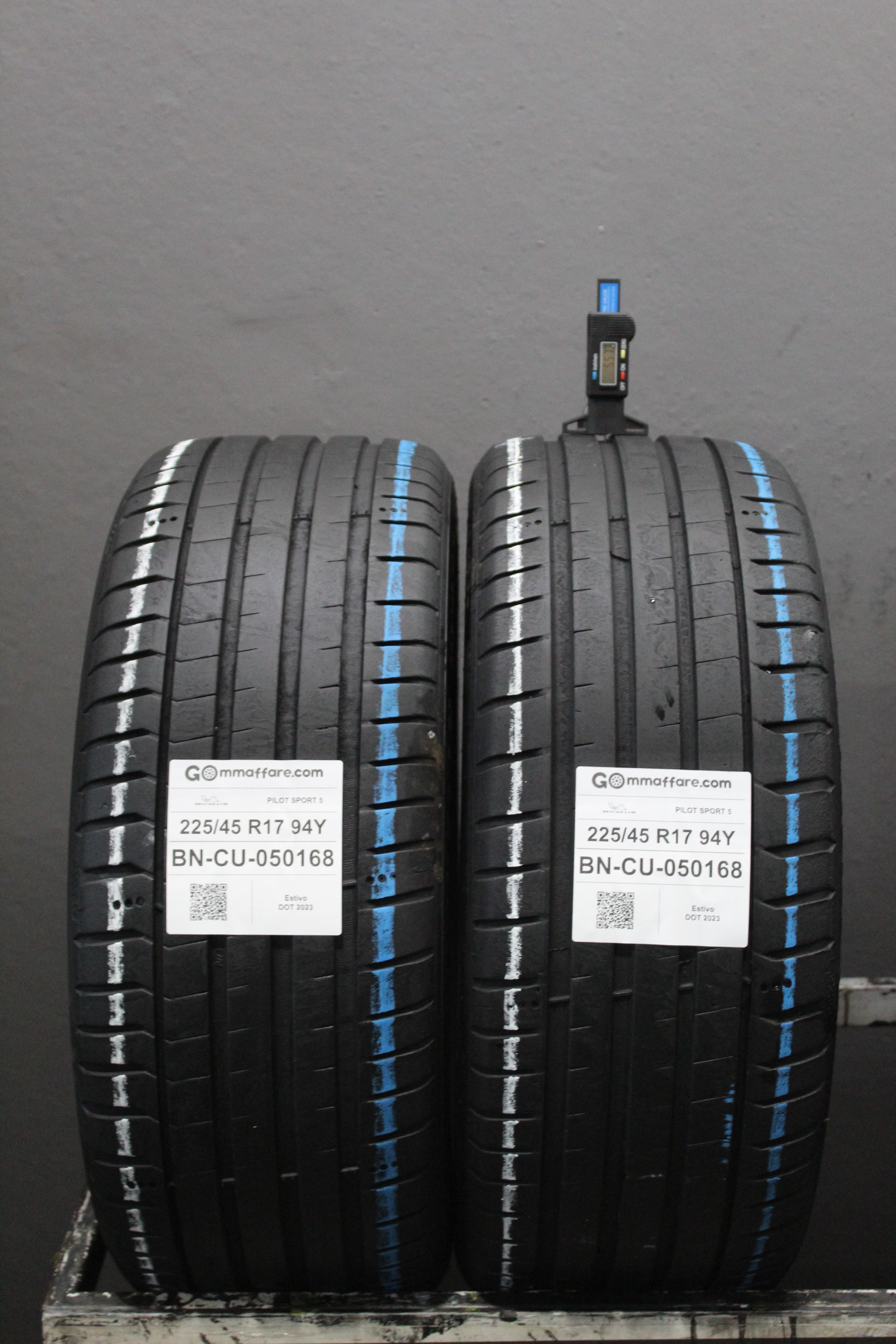 Michelin PILOT SPORT 5 225/45 R17