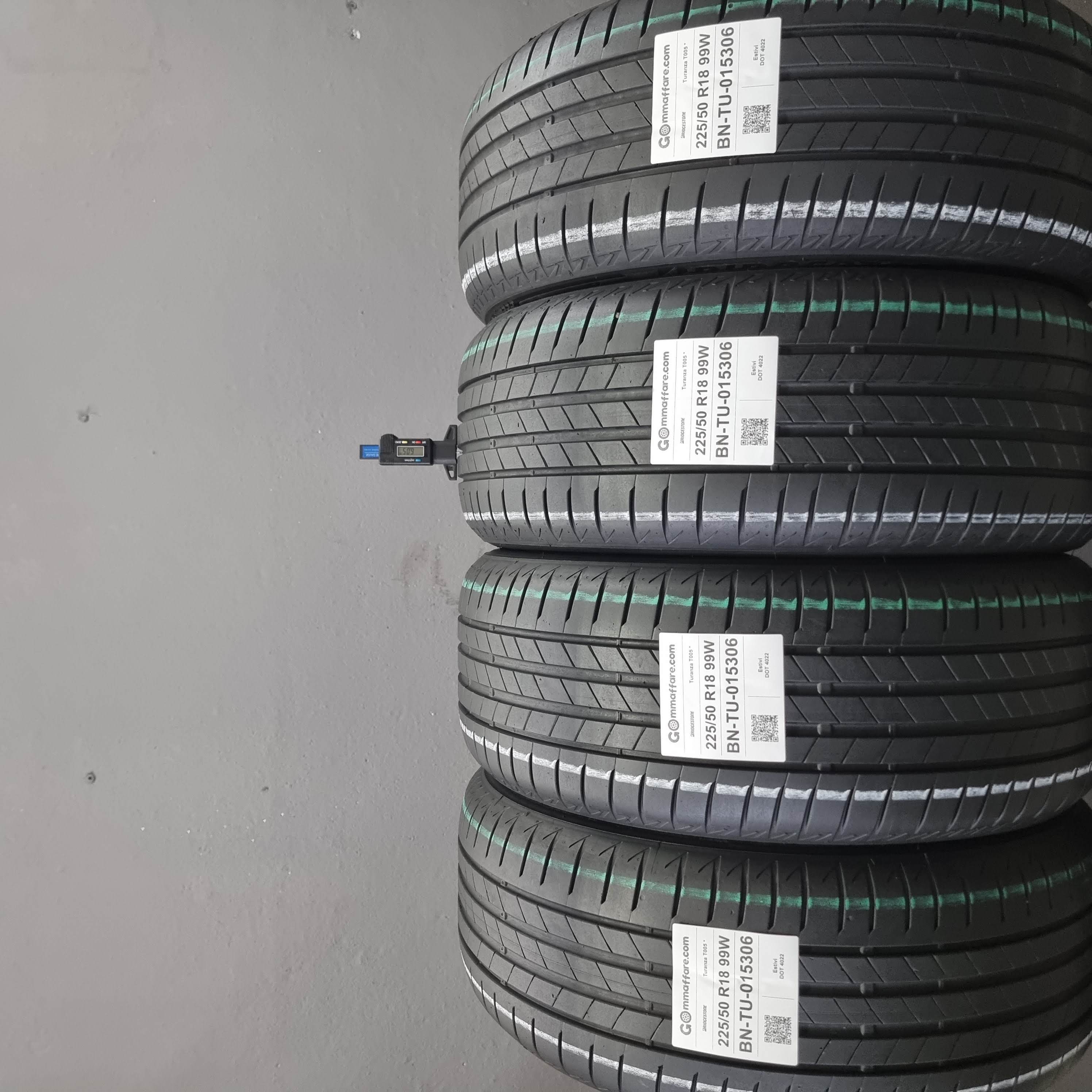 Bridgestone Turanza T005 * 225/50 R18
