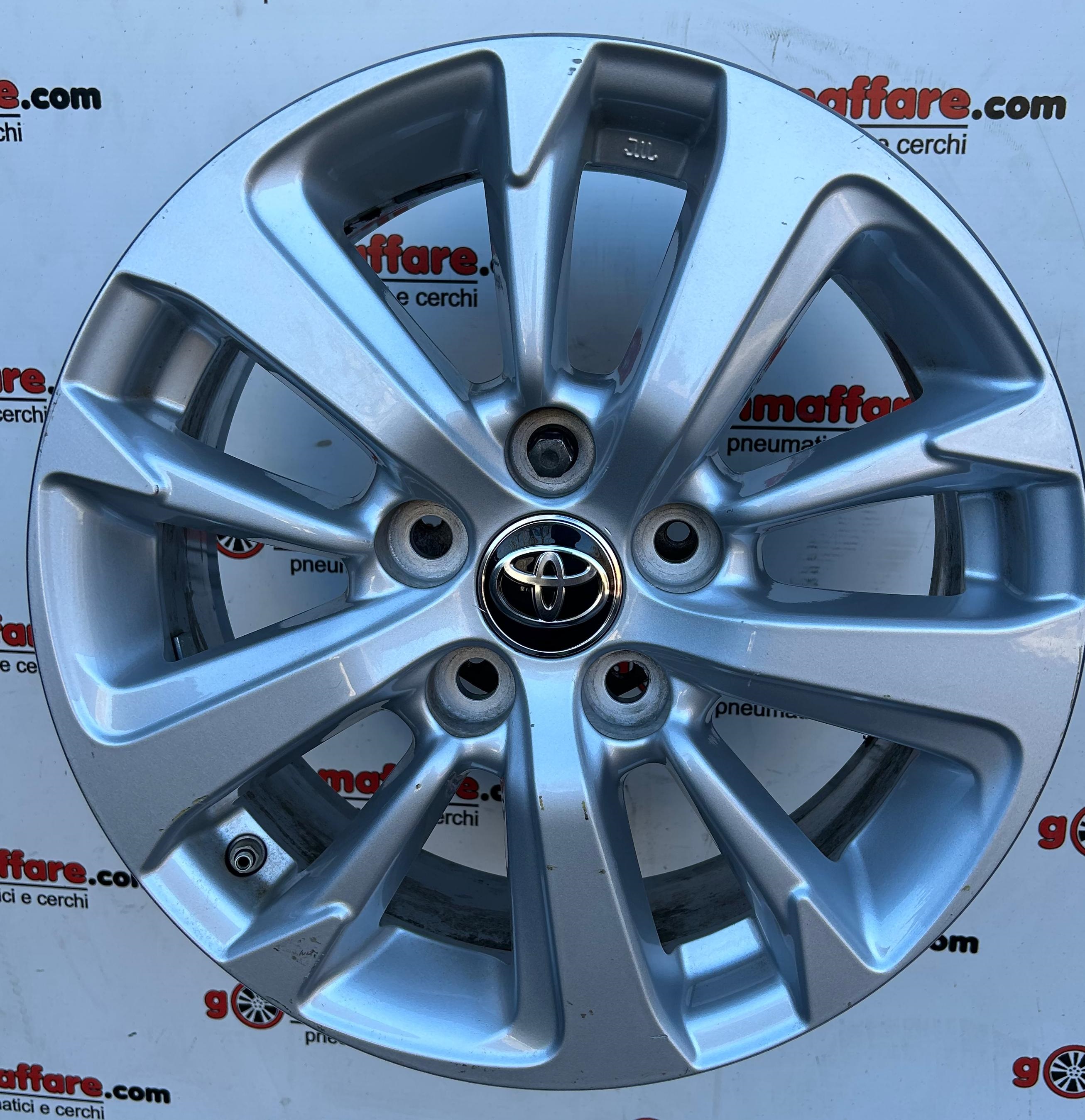 Toyota AURIS 16"