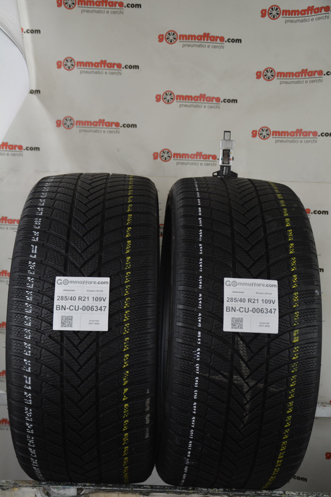 Bridgestone Blizzak LM 005 285/40 R21