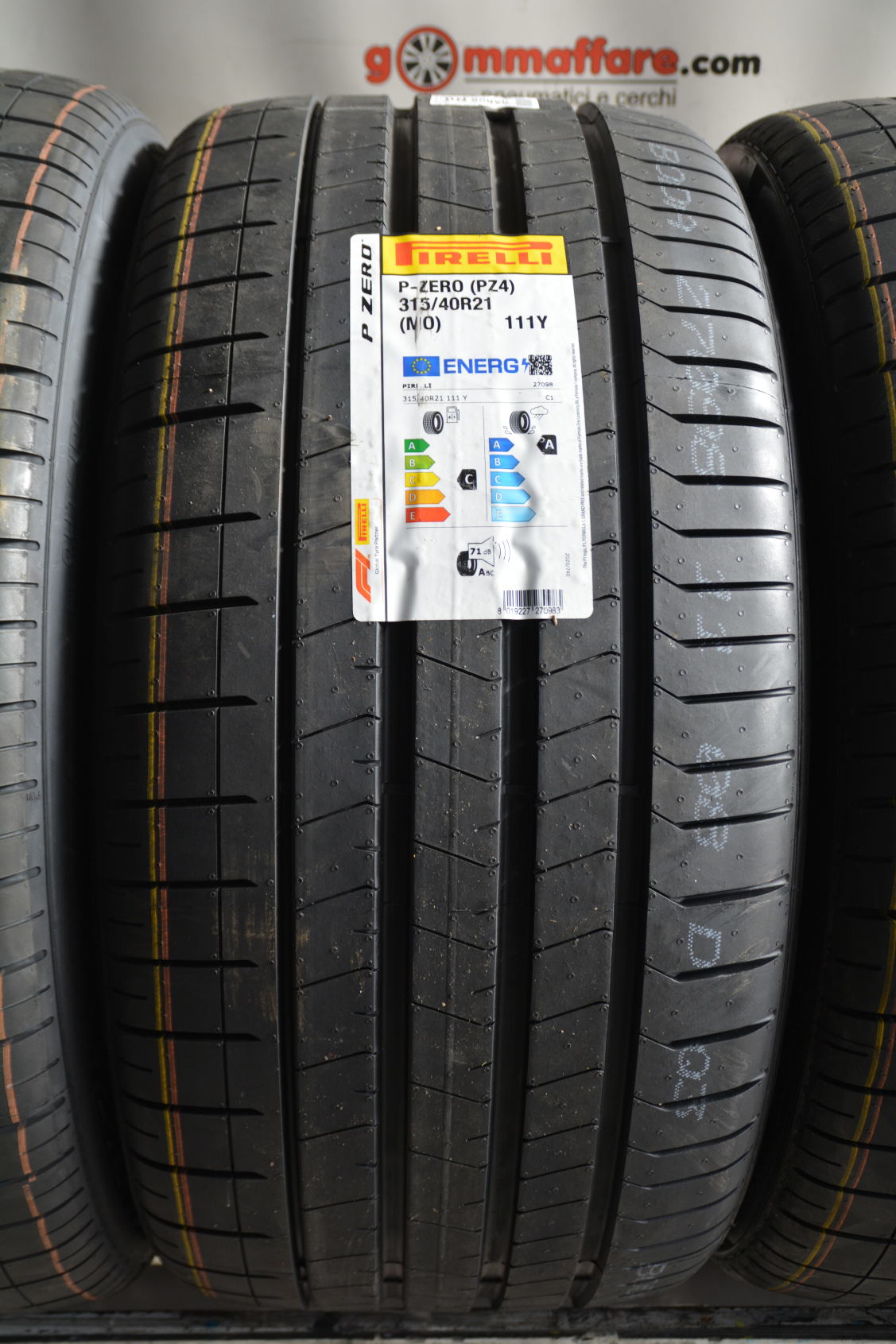Pirelli P Zero PZ4 MO-S  NCS 315/40 R21