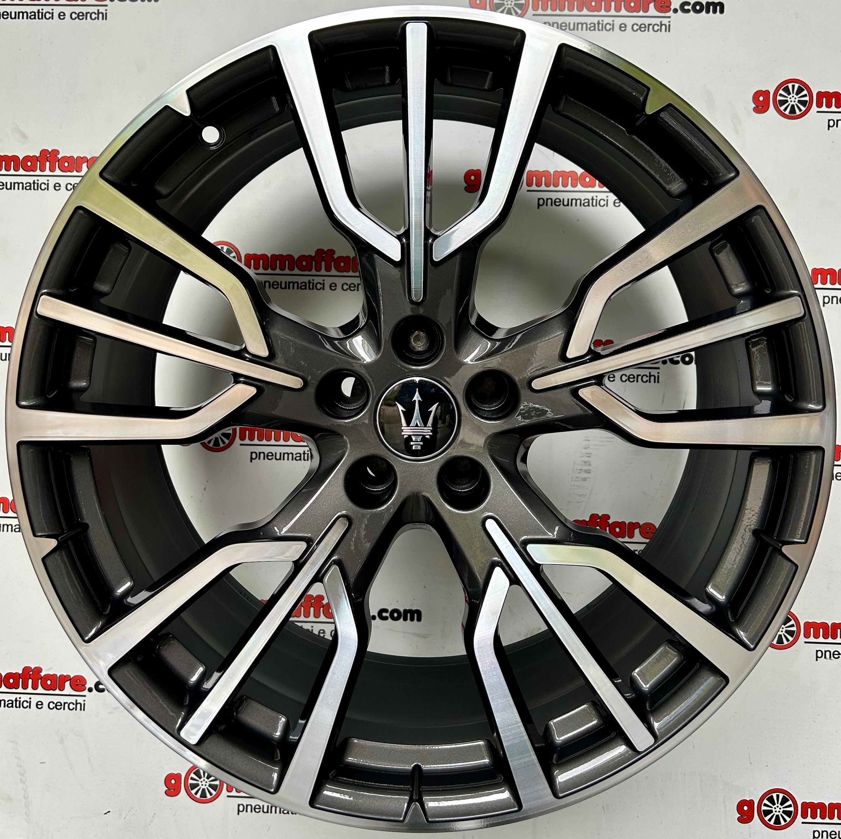 Maserati GRECALE (canale unico) - 670171180 20"
