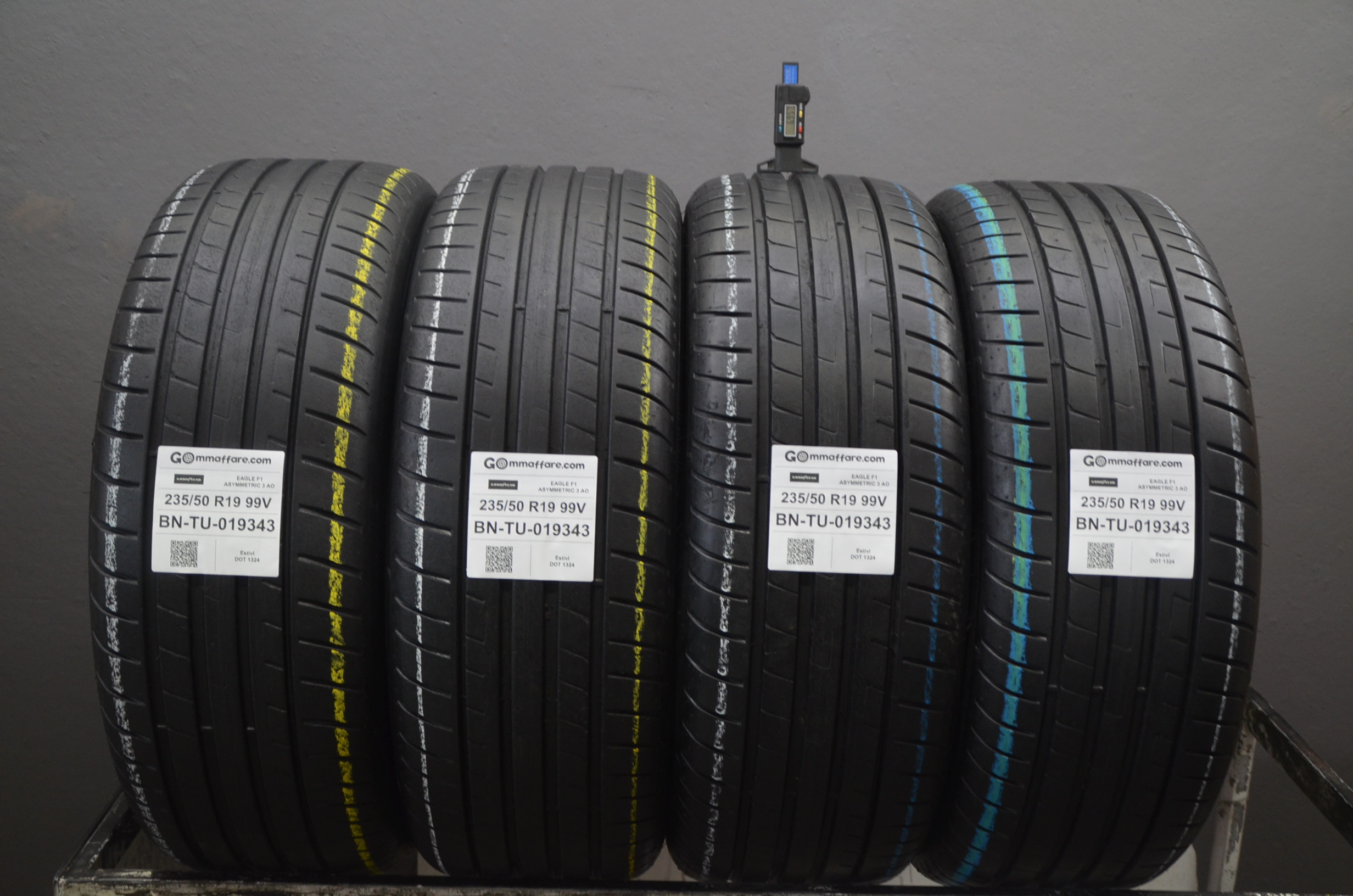 Goodyear EAGLE F1 ASYMMETRIC 3 AO 235/50 R19