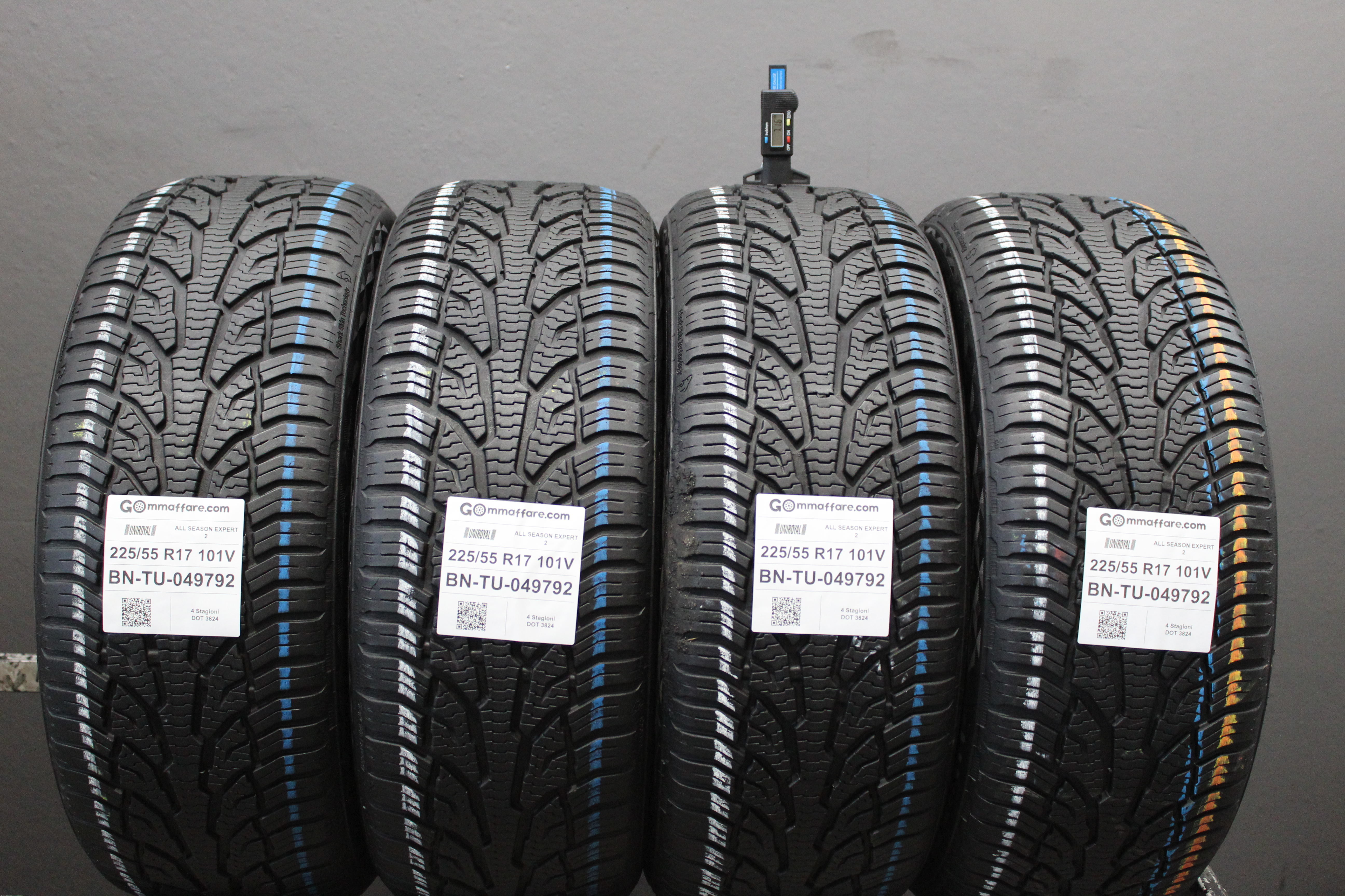 Uniroyal ALL SEASON EXPERT 2 225/55 R17