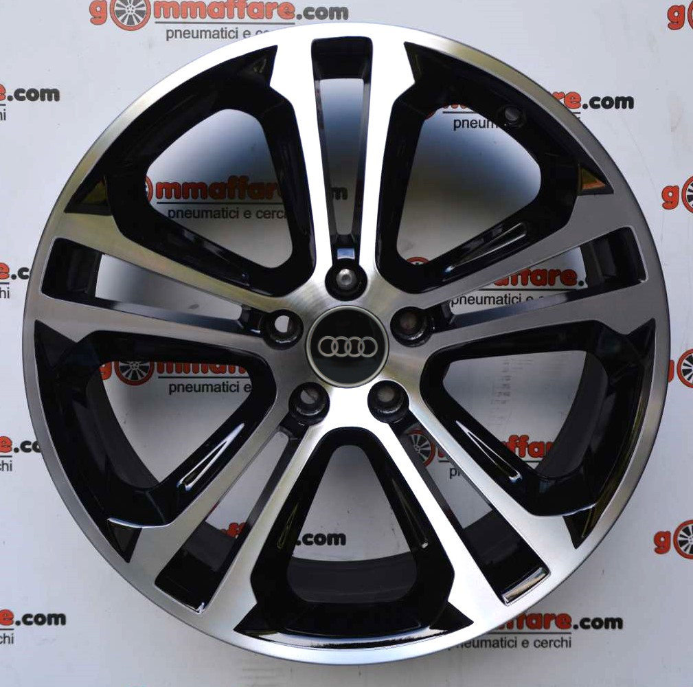 Audi Q3 - RSQ3 19"