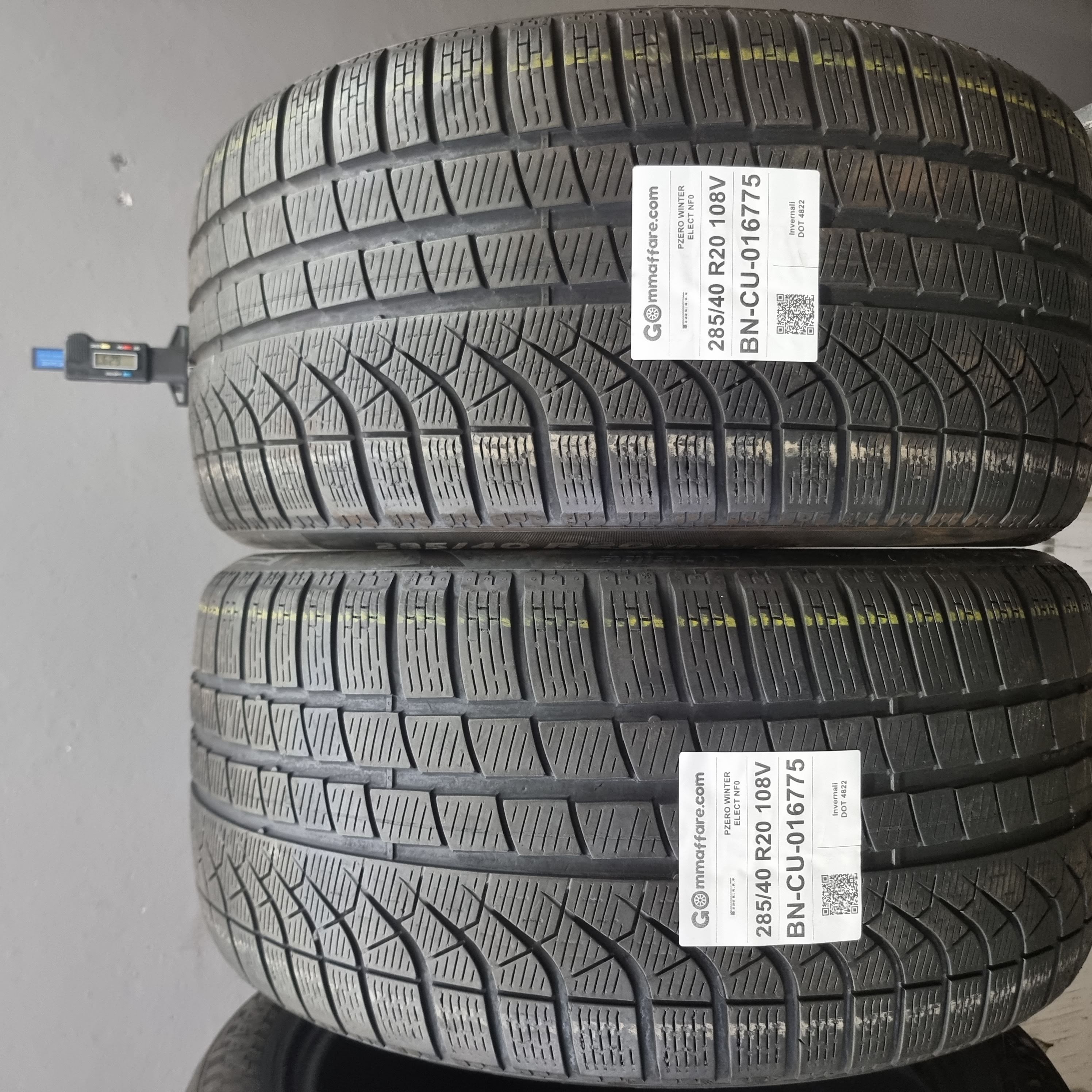 Pirelli PZERO WINTER ELECT NF0 285/40 R20