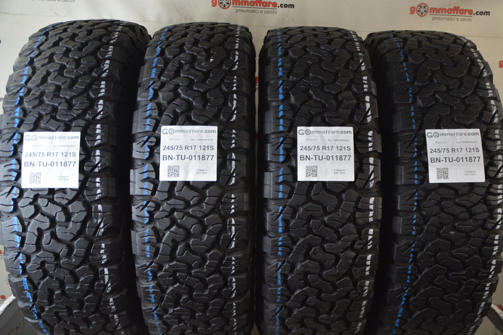 Bf Goodrich ALL TERRAIN KO2 245/75 R17