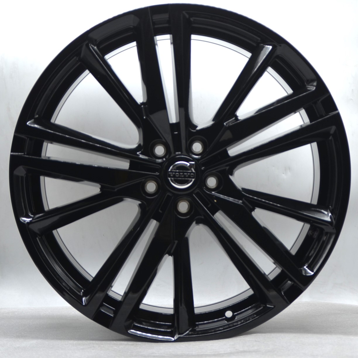 Inovit fig1242 - VOLVO 20"