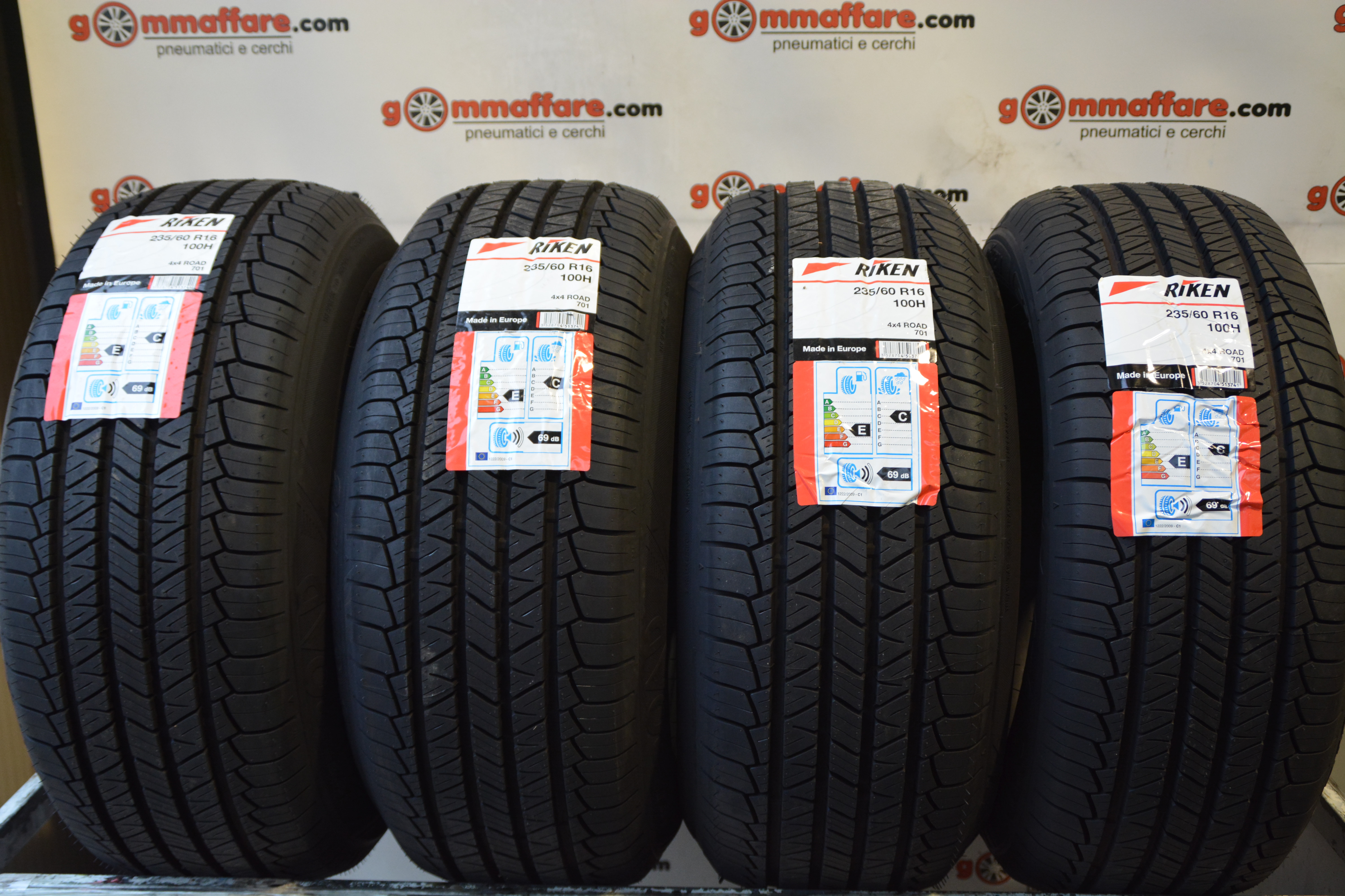Riken 4x4 Road  701 235/60 R16