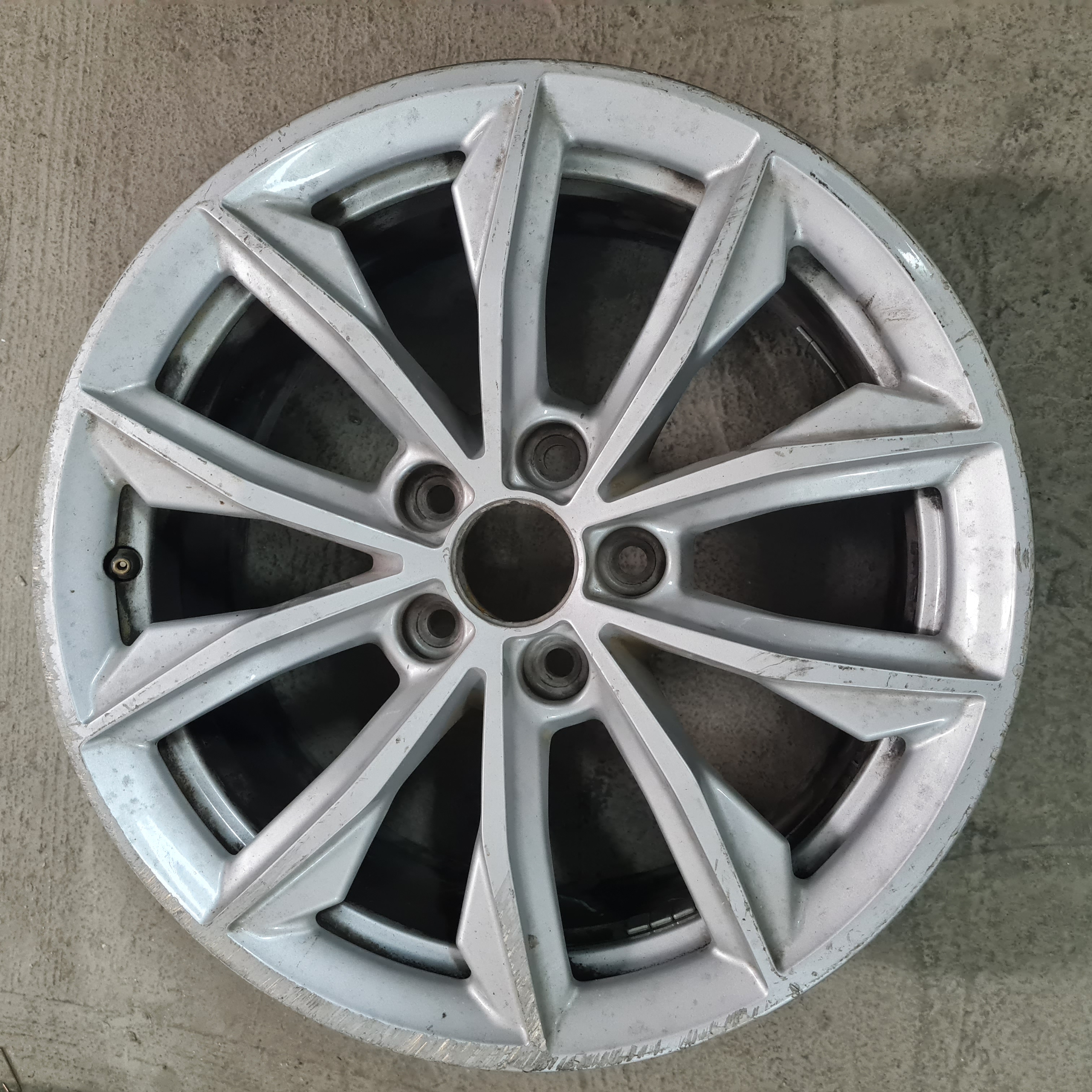 Audi A5 Q5 80A601025