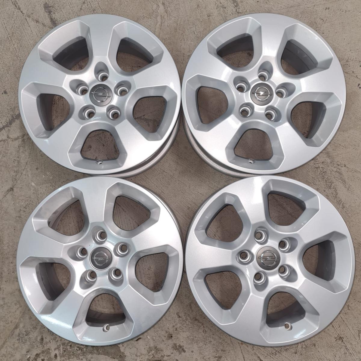 Gommaffare ASTRA MERIVA ZAFIRA 15"