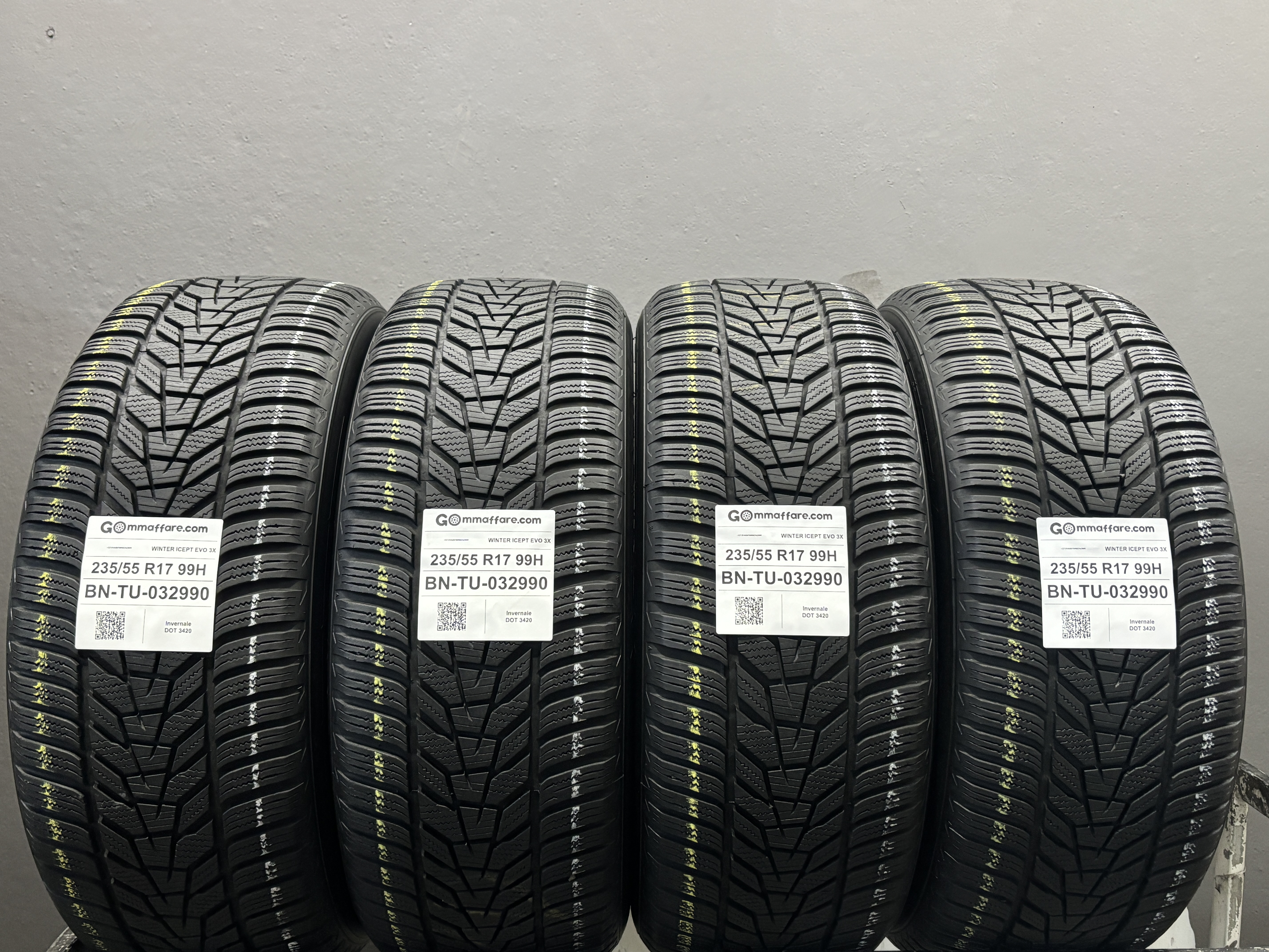Hankook WINTER ICEPT EVO 3X 235/55 R17