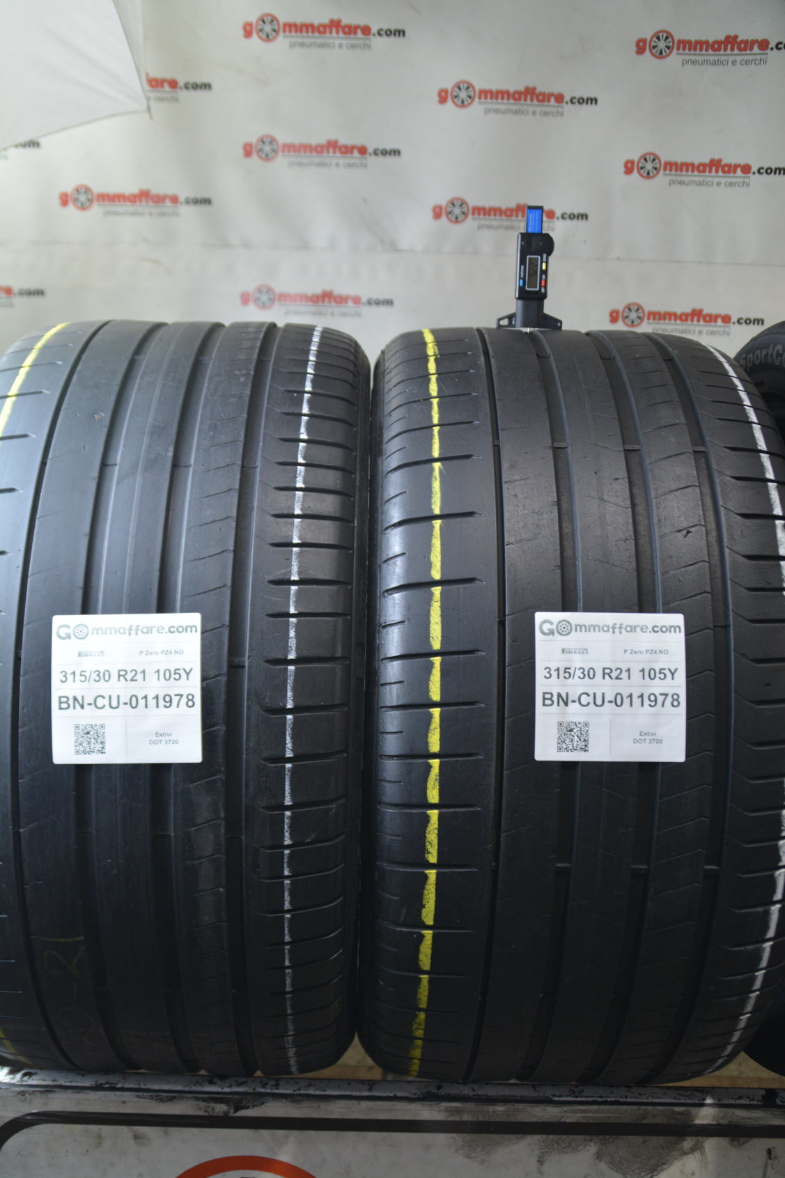 Pirelli P Zero PZ4 NO 315/30 R21