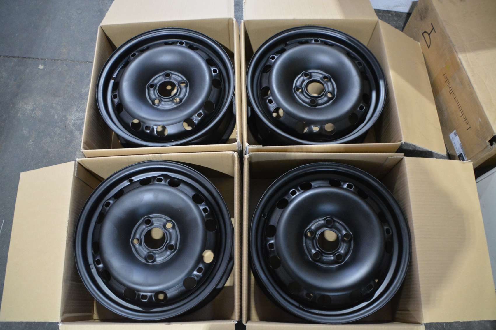 Volkswagen POLO 15"