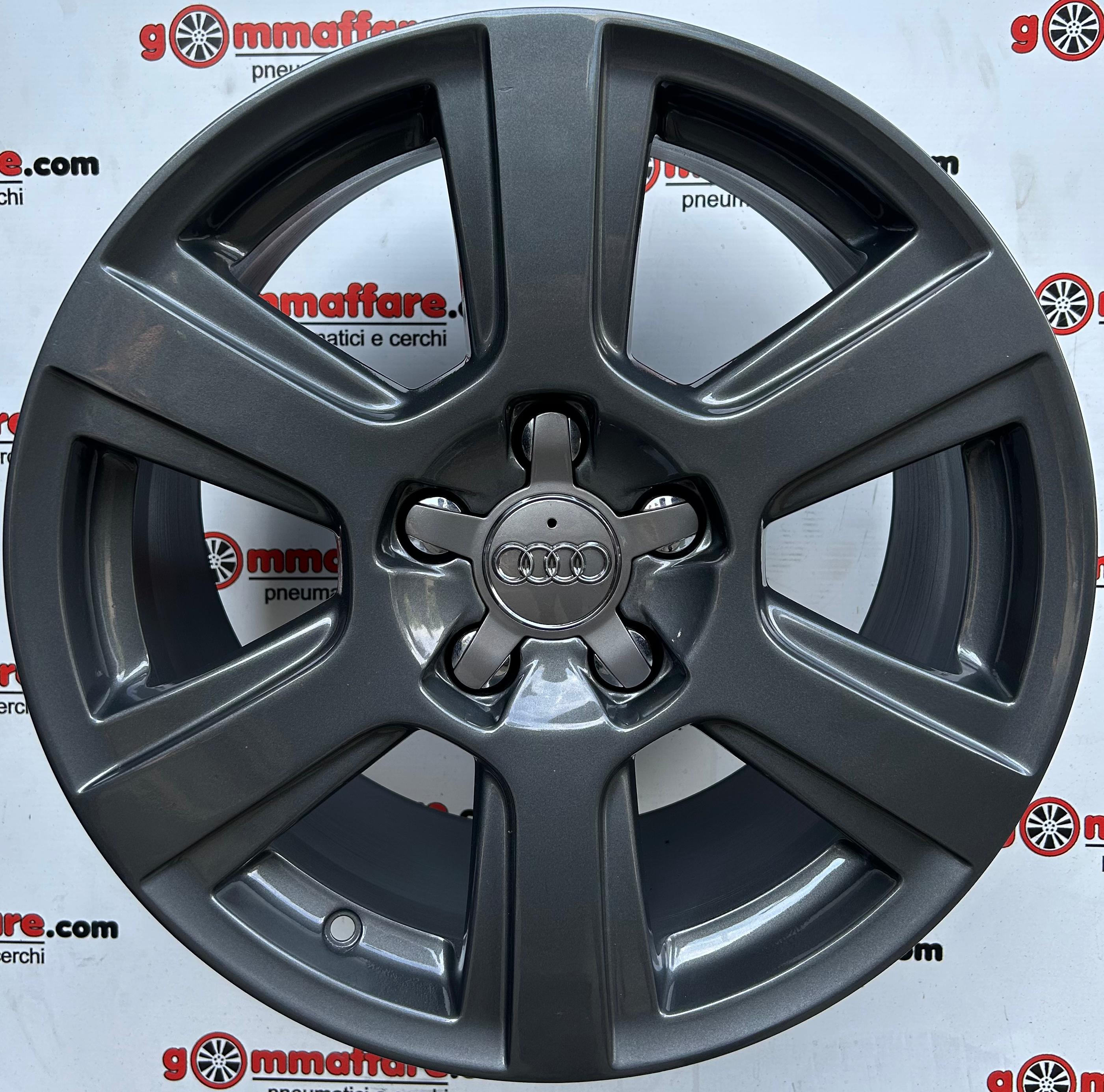 Audi A4 A6 Q5 - 8R0601025 17"