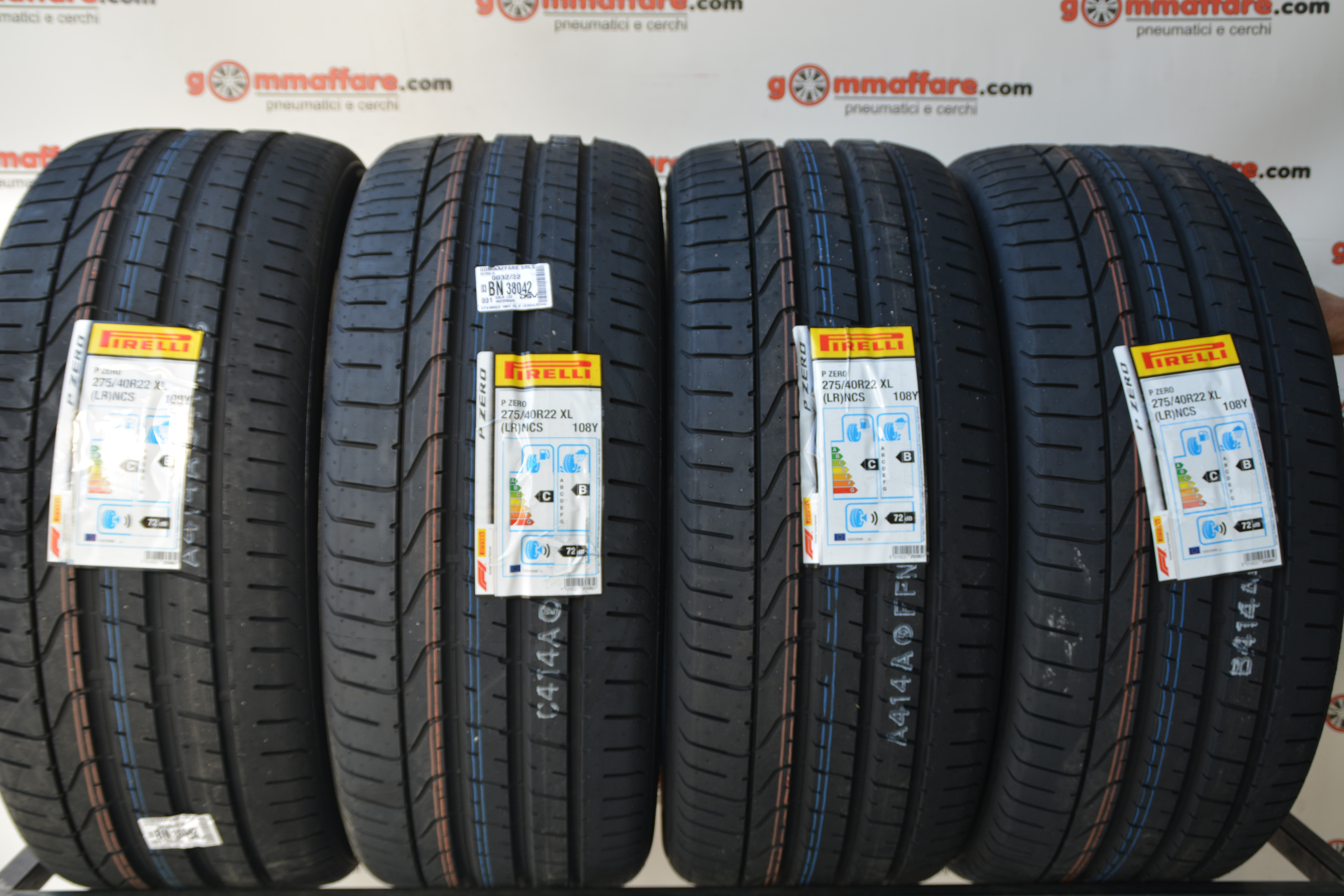 Pirelli PZero (LR) NCS XL 275/40 R22