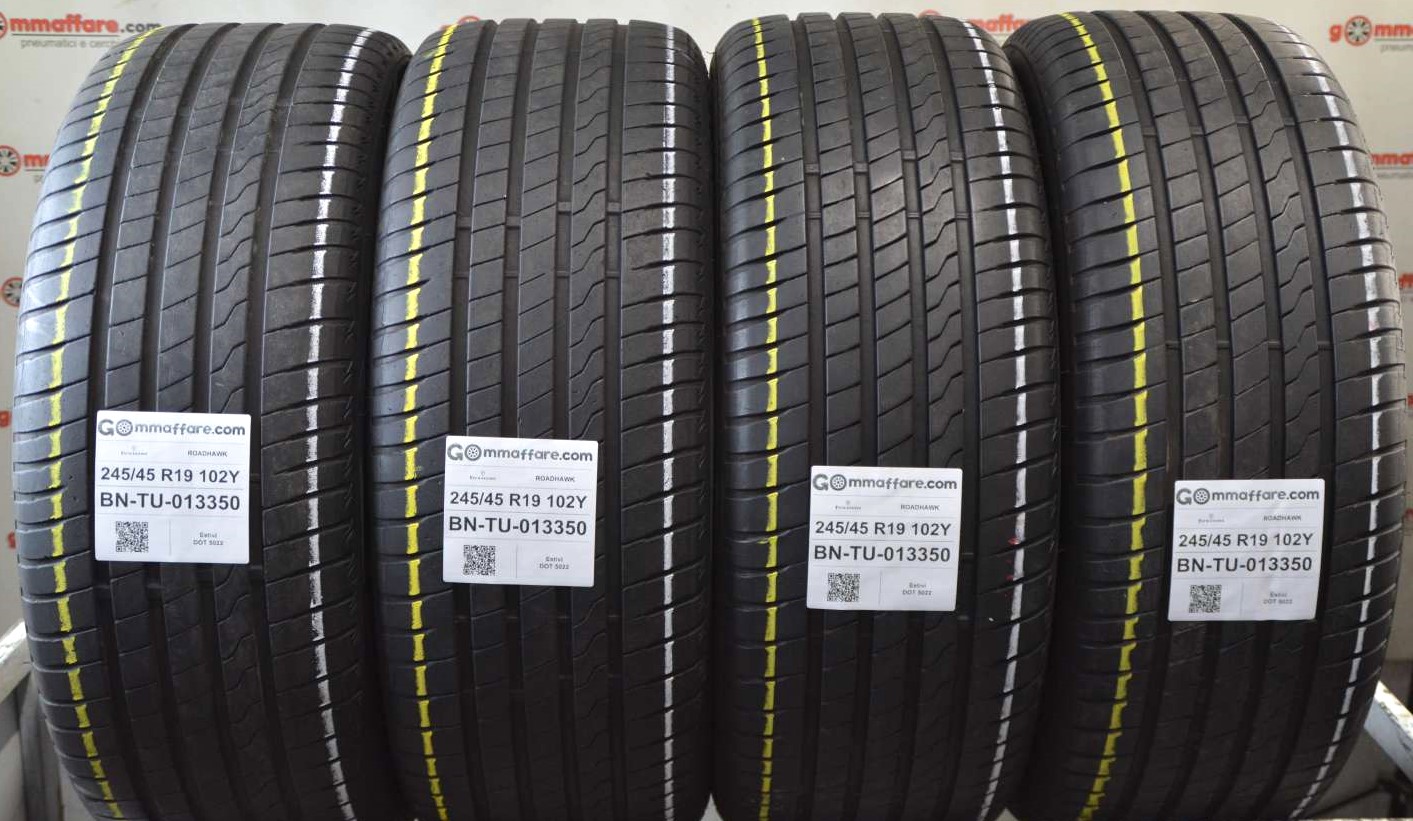 Firestone ROADHAWK 245/45 R19