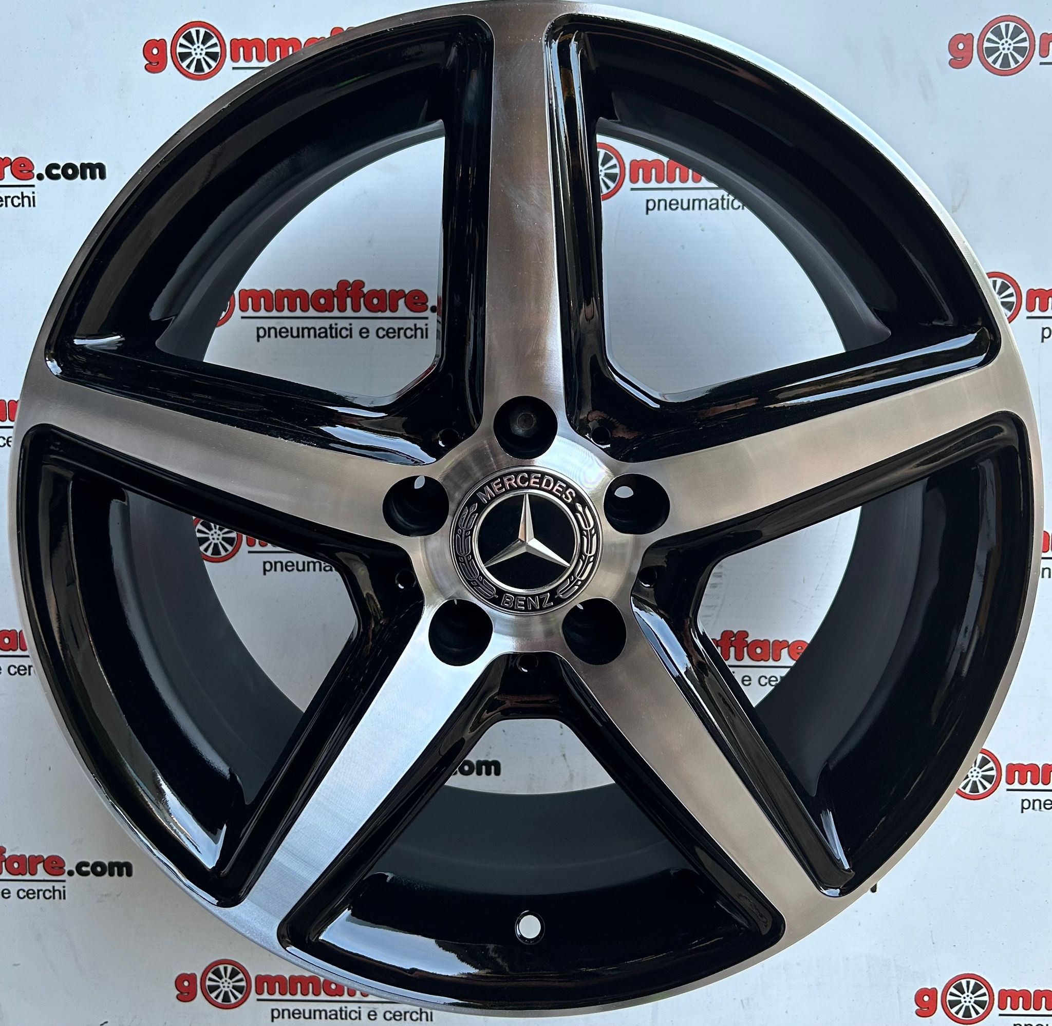 Mercedes Benz CLASSE A B C E GLC GLA CLA