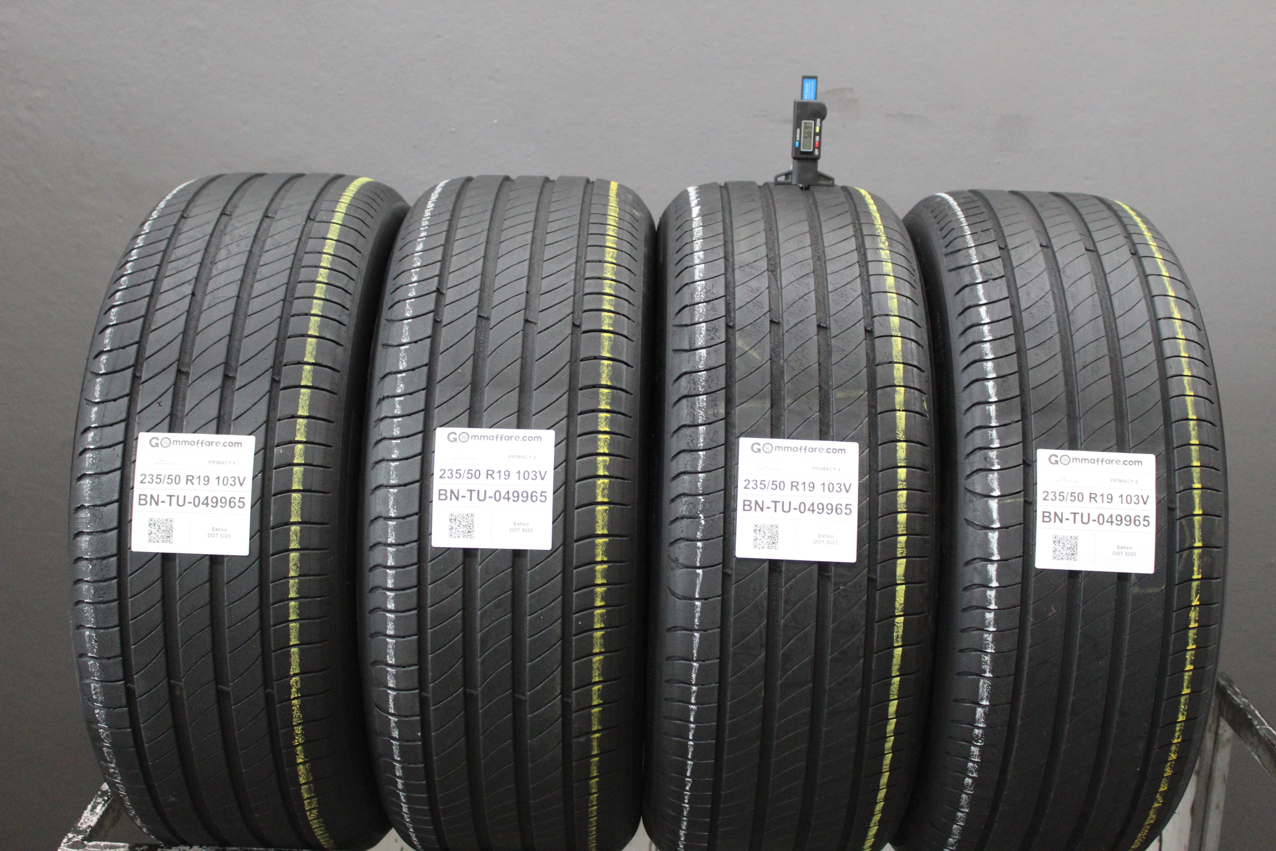 Michelin PRIMACY 4 235/50 R19