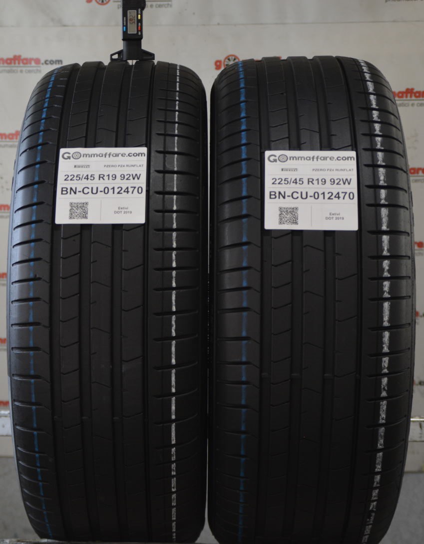 Pirelli PZERO PZ4 RUNFLAT 225/45 R19