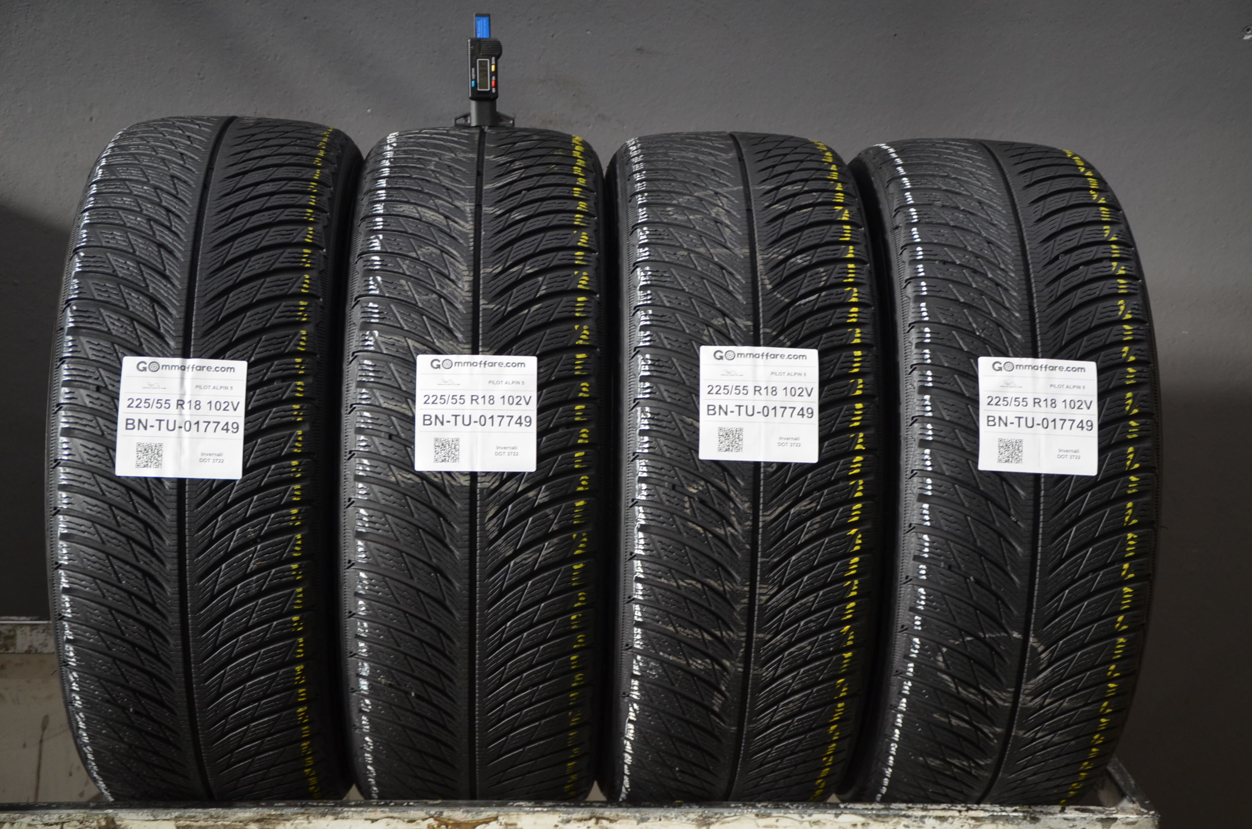 Michelin PILOT ALPIN 5